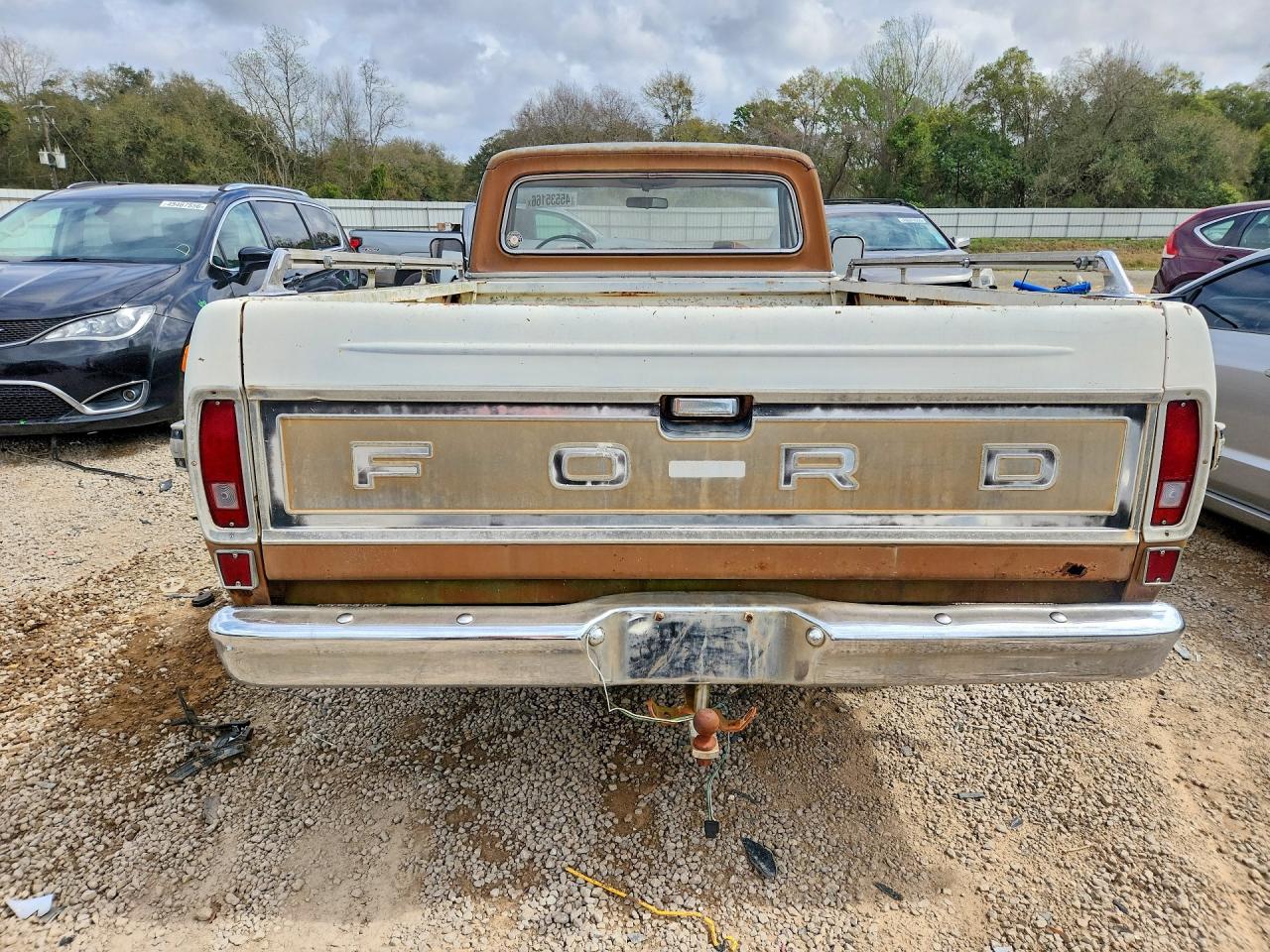 1972 Ford F100 Two Tone vin: F10JK40602