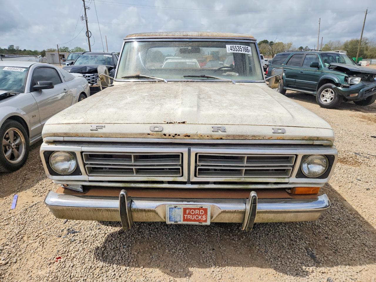 1972 Ford F100 Two Tone vin: F10JK40602