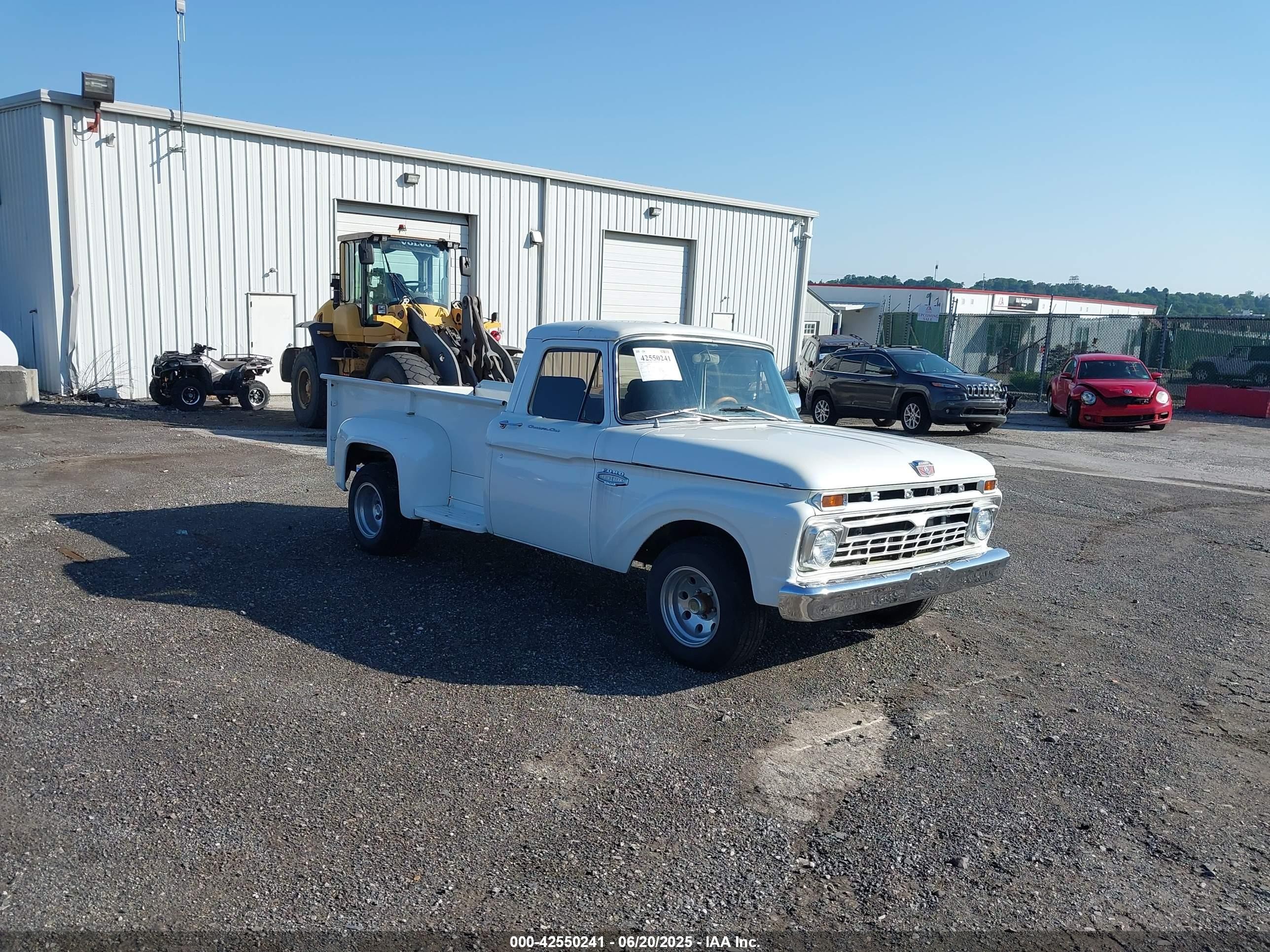 1966 Ford F100   Белый vin: F10YK808641      