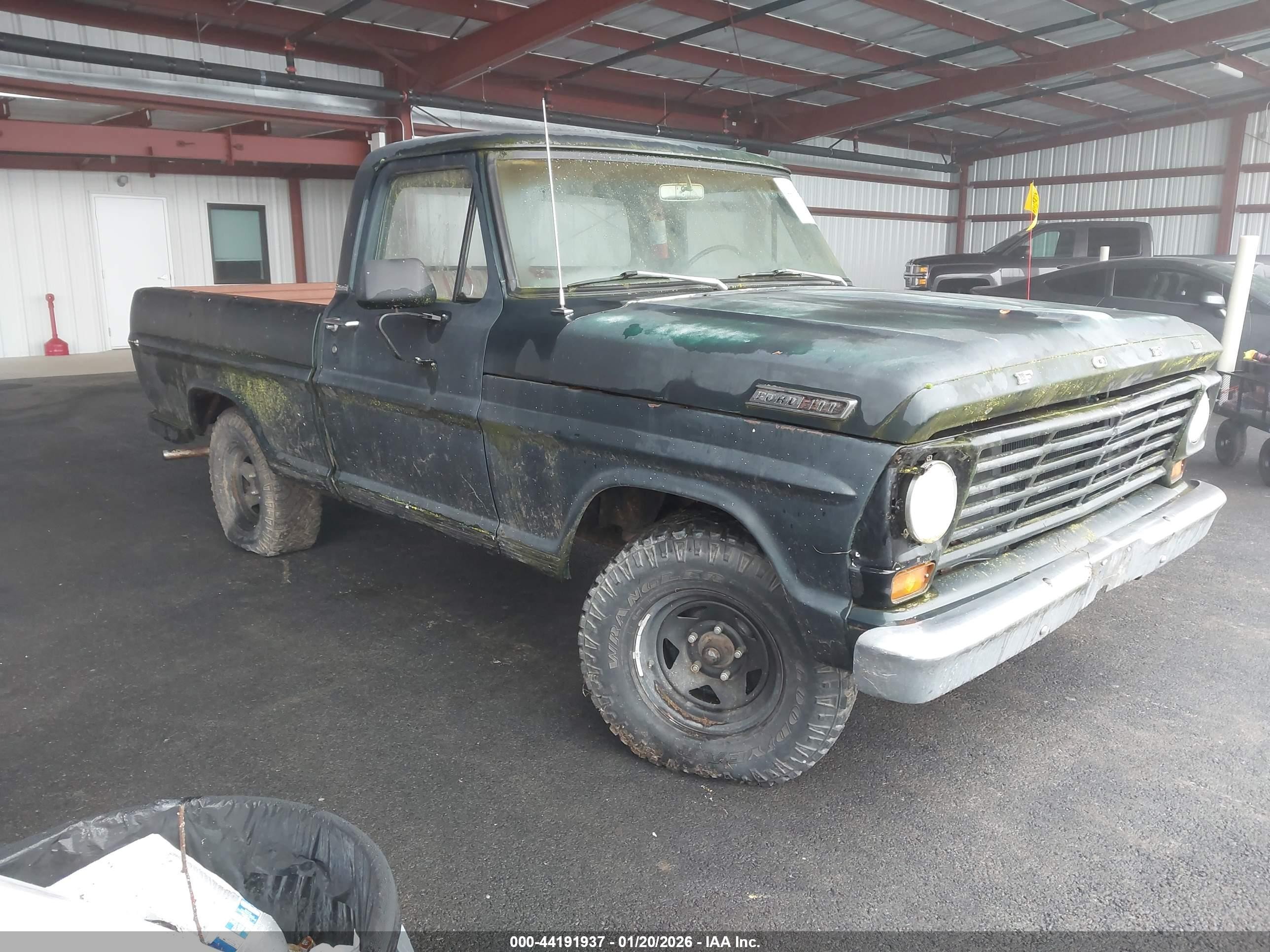 1967 Ford F100   Черный vin: F10YRB35461      