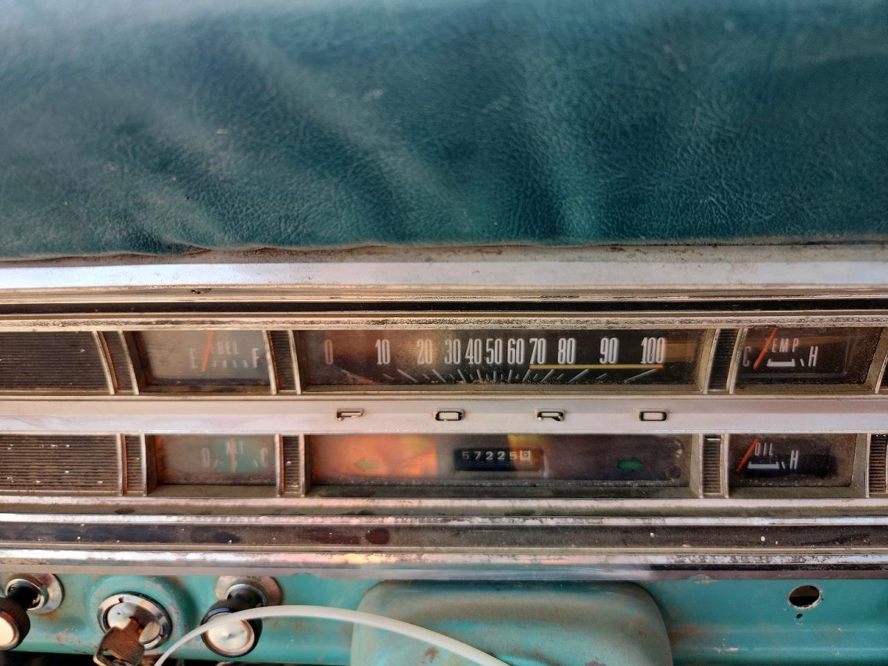 1968 Ford F-150 Turquoise vin: F10YRD58585