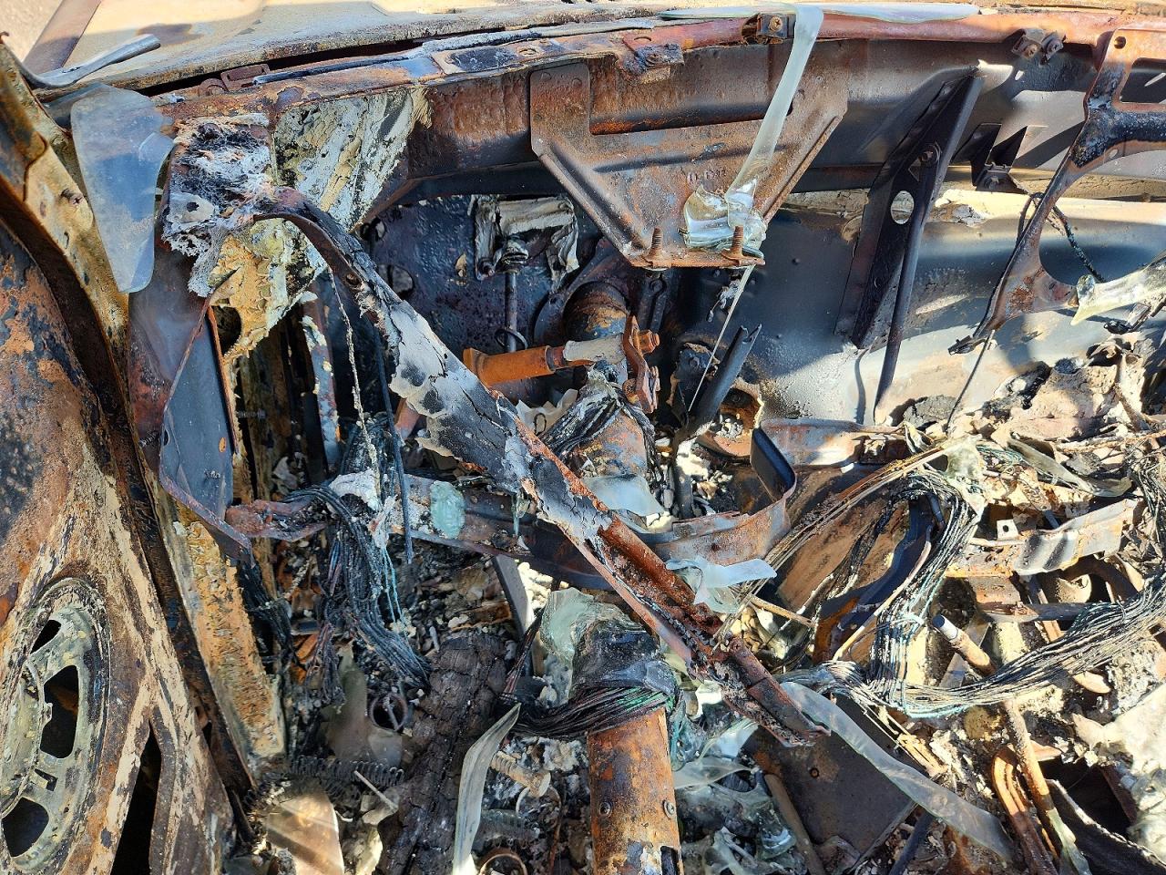 1980 Ford F150 Burn vin: F14ENHD0476