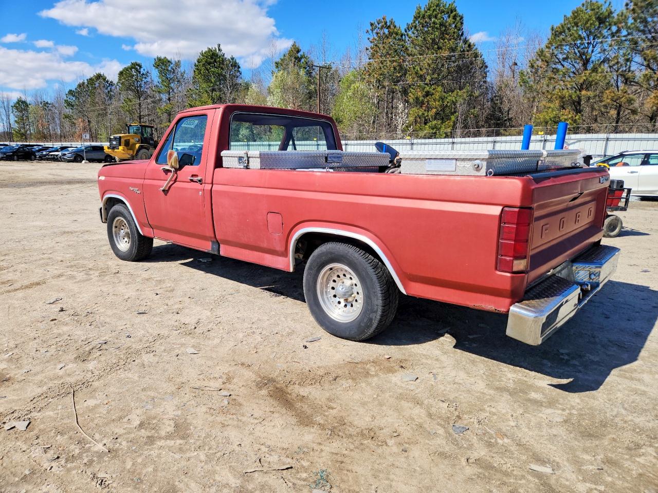 1980 Ford F150 Red vin: F15ENHD7556