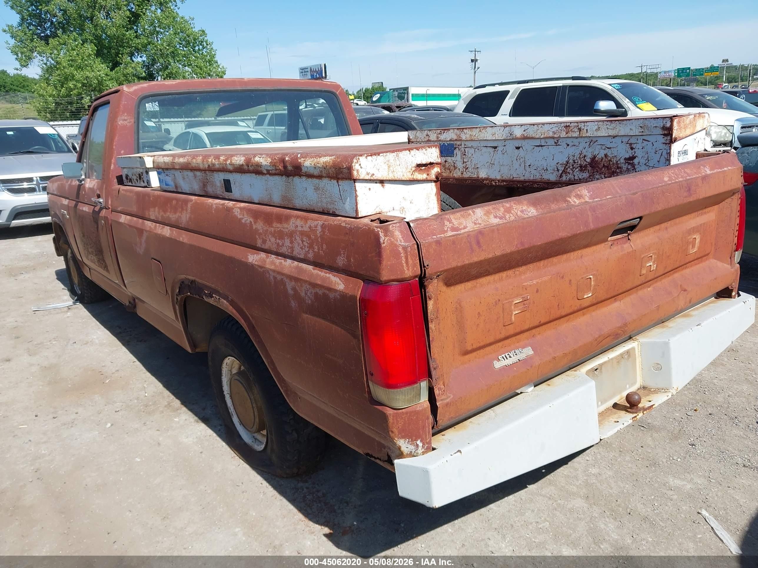 1980 Ford F150   Красный vin: F15EPKA0276      