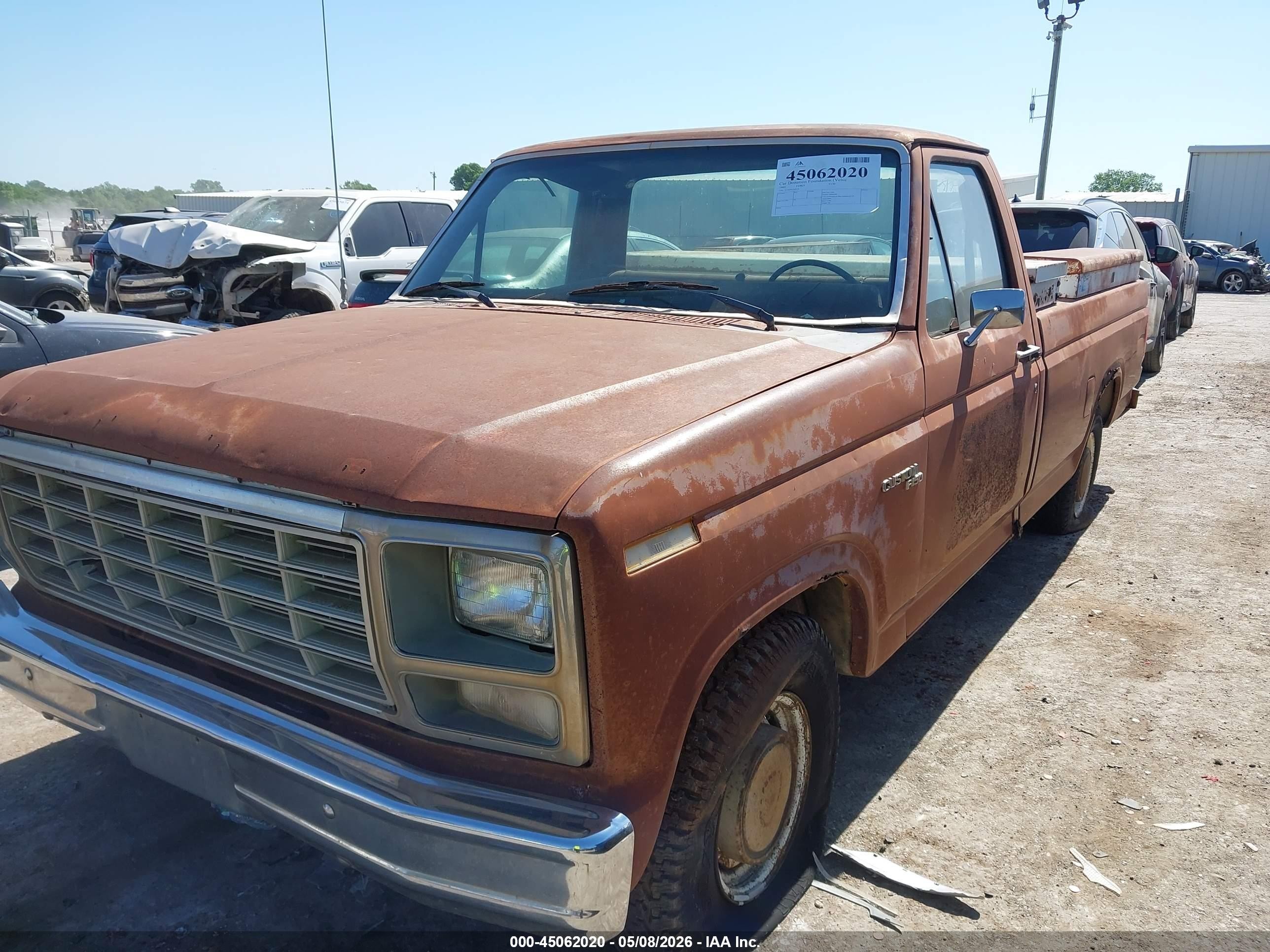 1980 Ford F150   Красный vin: F15EPKA0276      