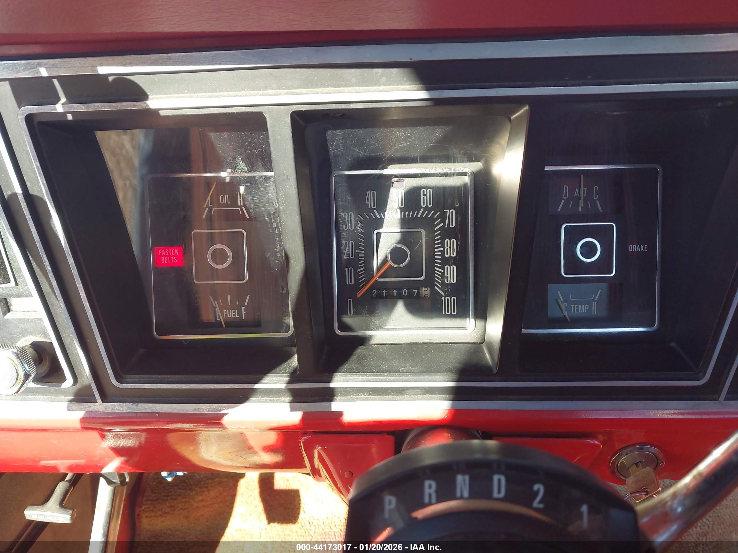 1977 Ford F250   Красный vin: F25SL062702      