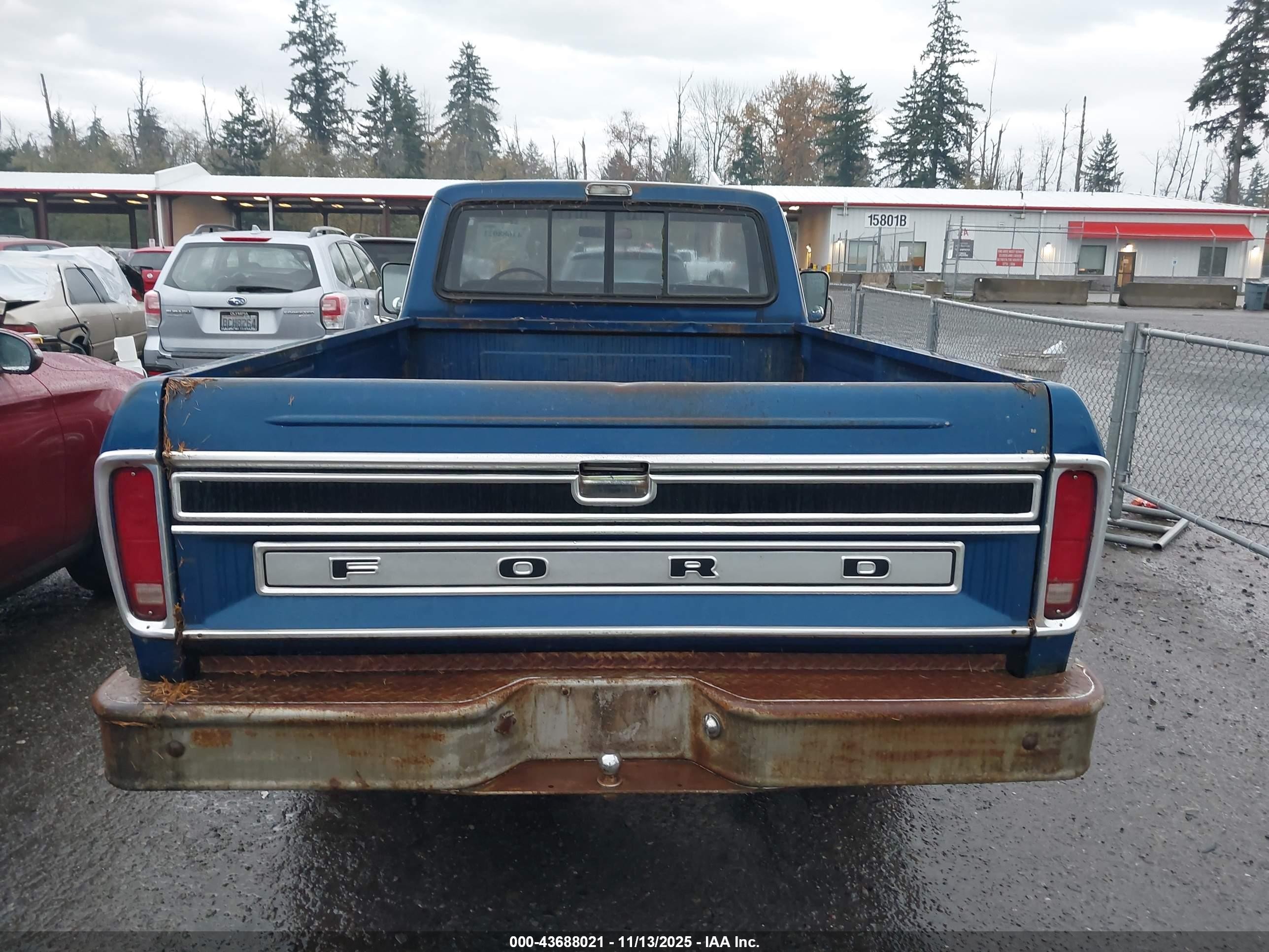 1977 Ford F250   Синий vin: F25SRY03250      