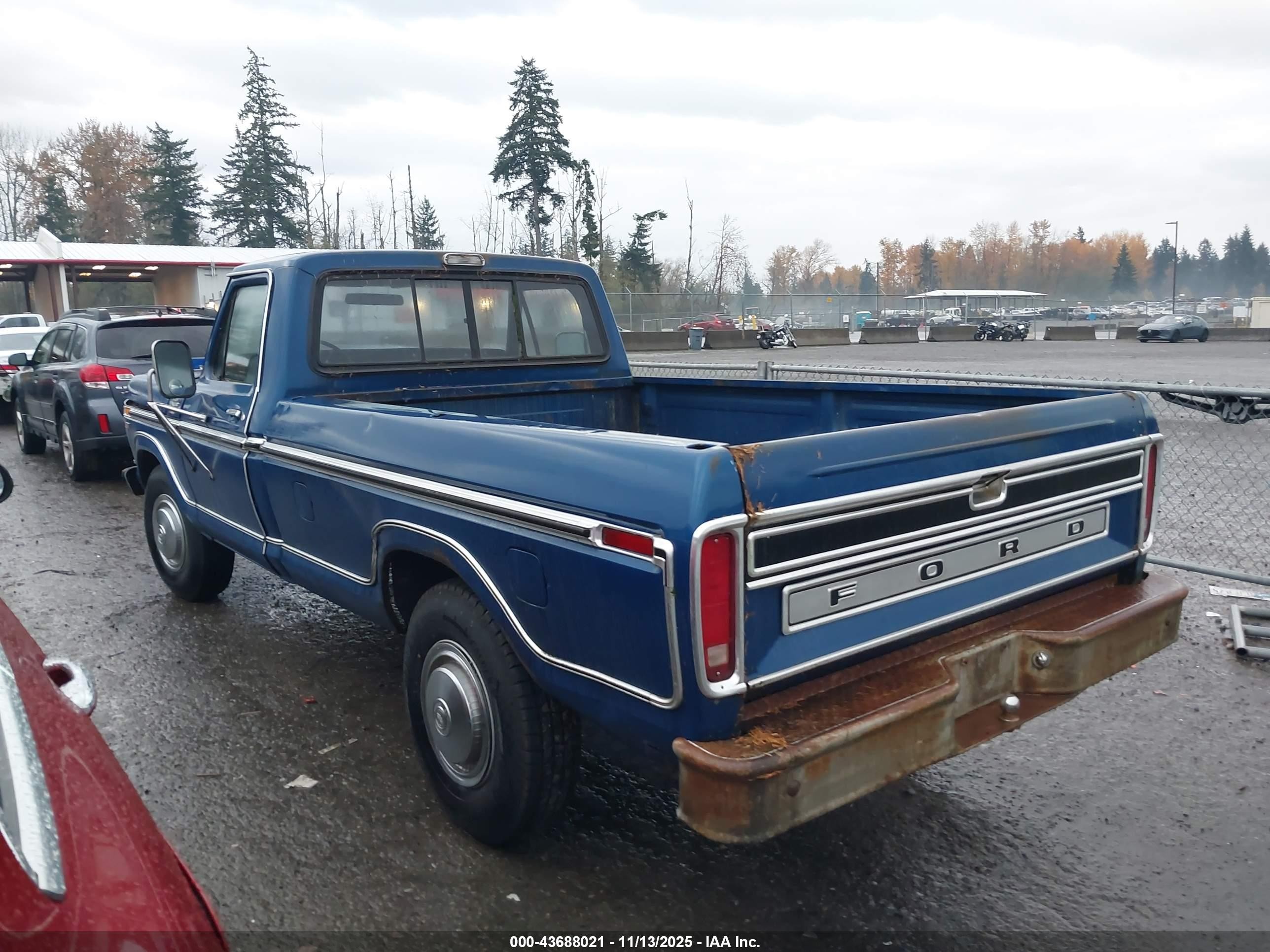 1977 Ford F250   Синий vin: F25SRY03250      