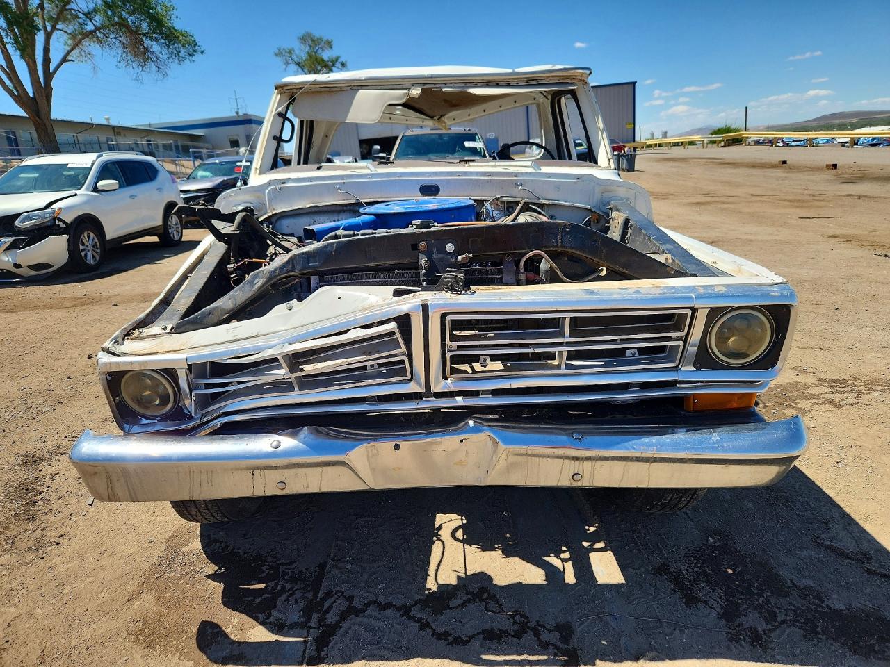 1972 Ford F250 Pickup White vin: F25YKN25043