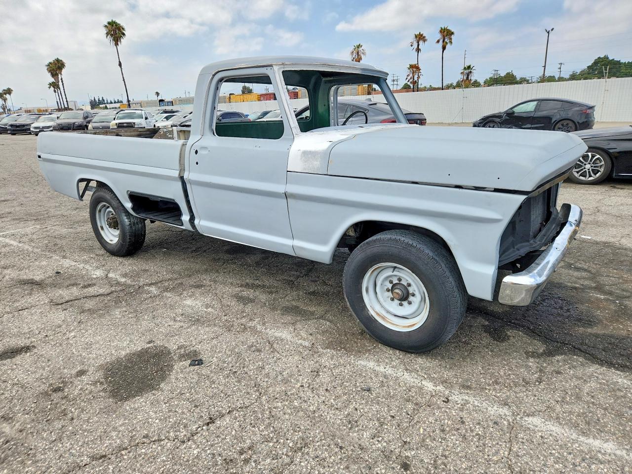 1969 Ford F250 Gray vin: F25YRE01833