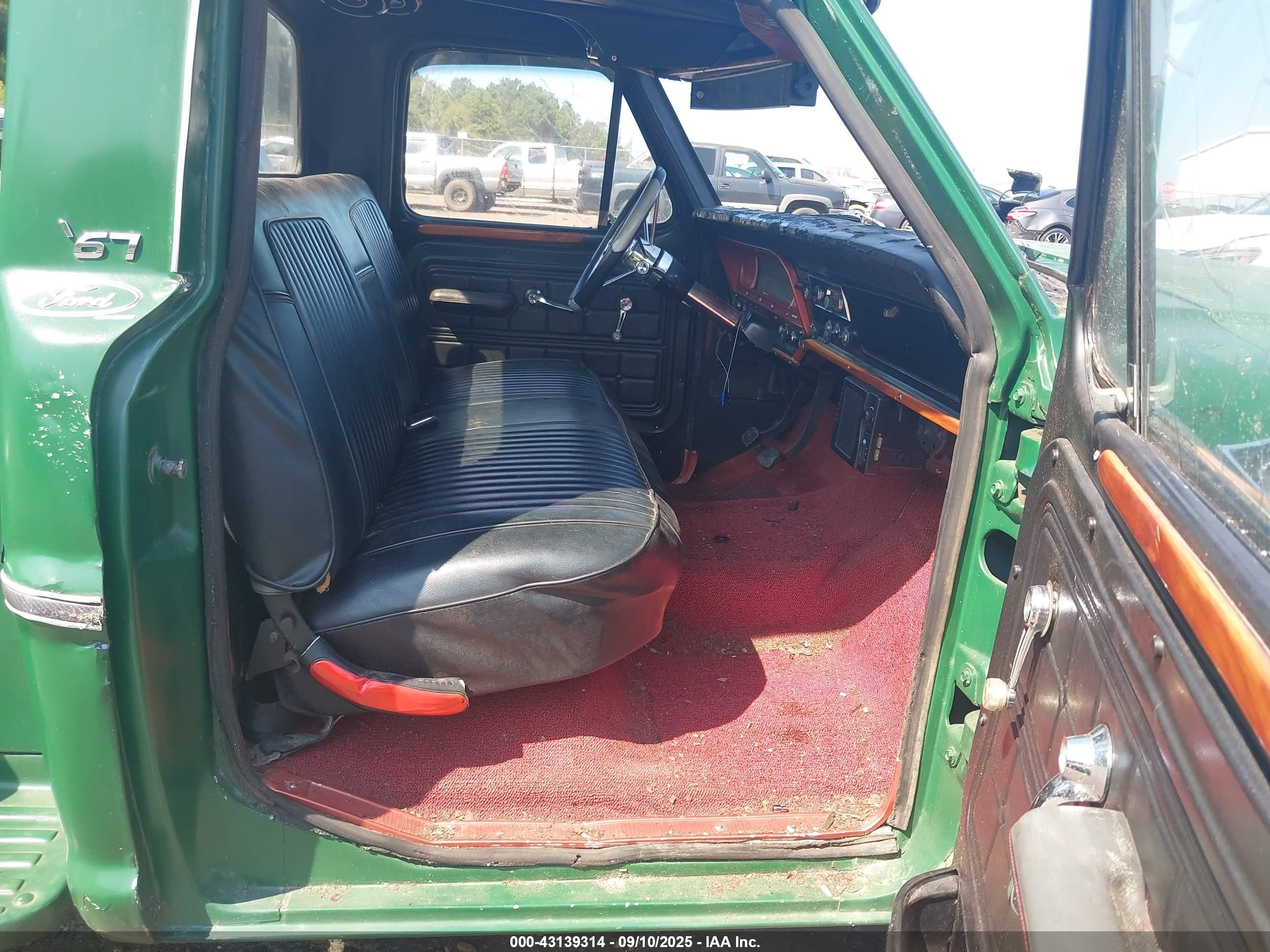 1967 Ford F100   Green vin: FA7FT2002E2      