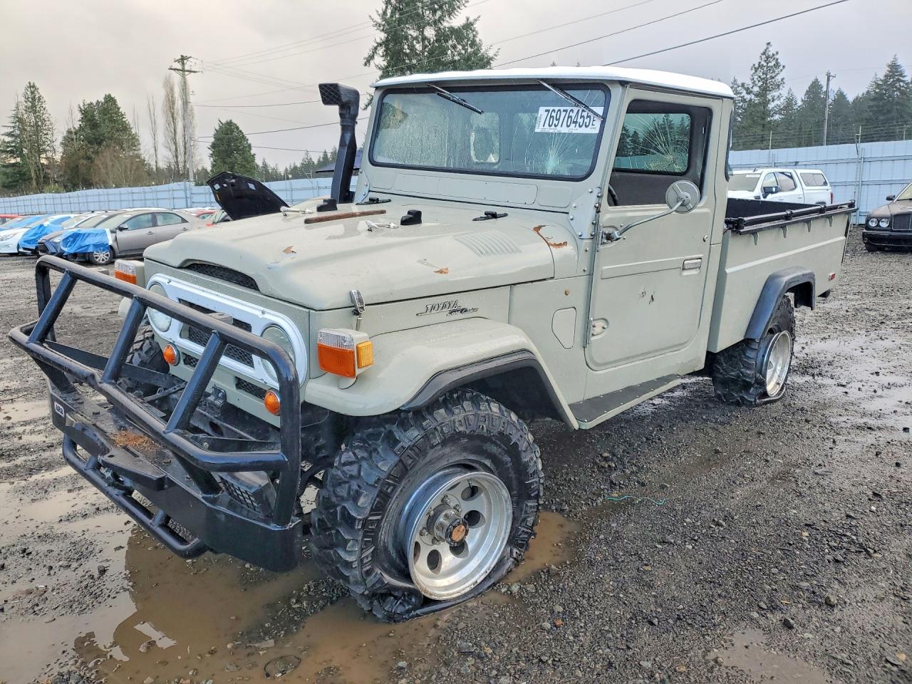 1967 Toyota Land Cruiser Gray vin: FJ4526223