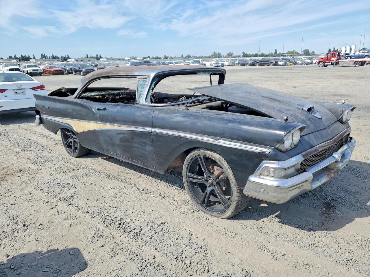 1958 Ford Fairlane 500 Burn vin: G8RV111376