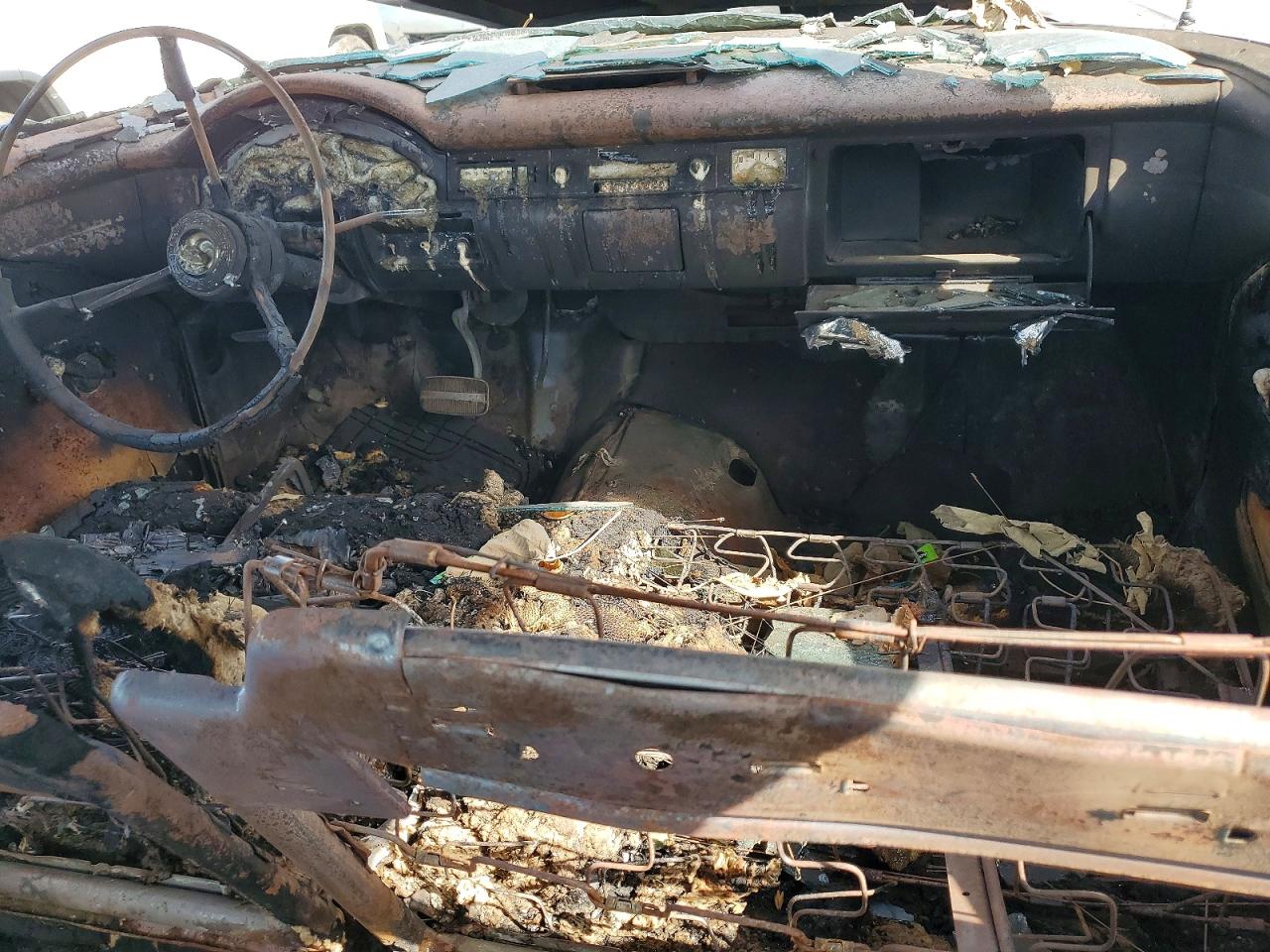1958 Ford Fairlane 500 Burn vin: G8RV111376