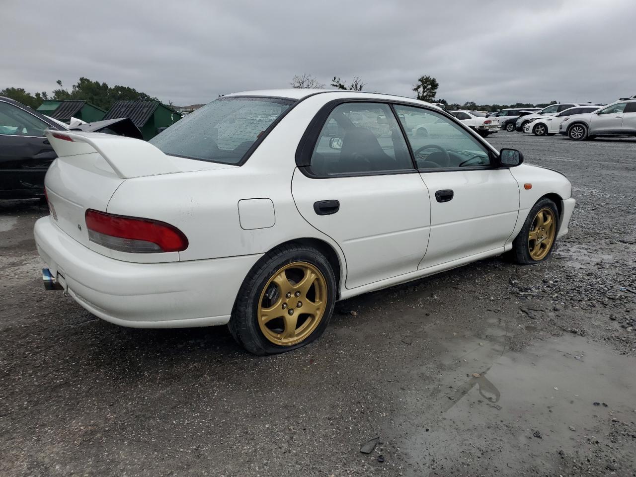 1998 Subaru Impreza White vin: GC8069867