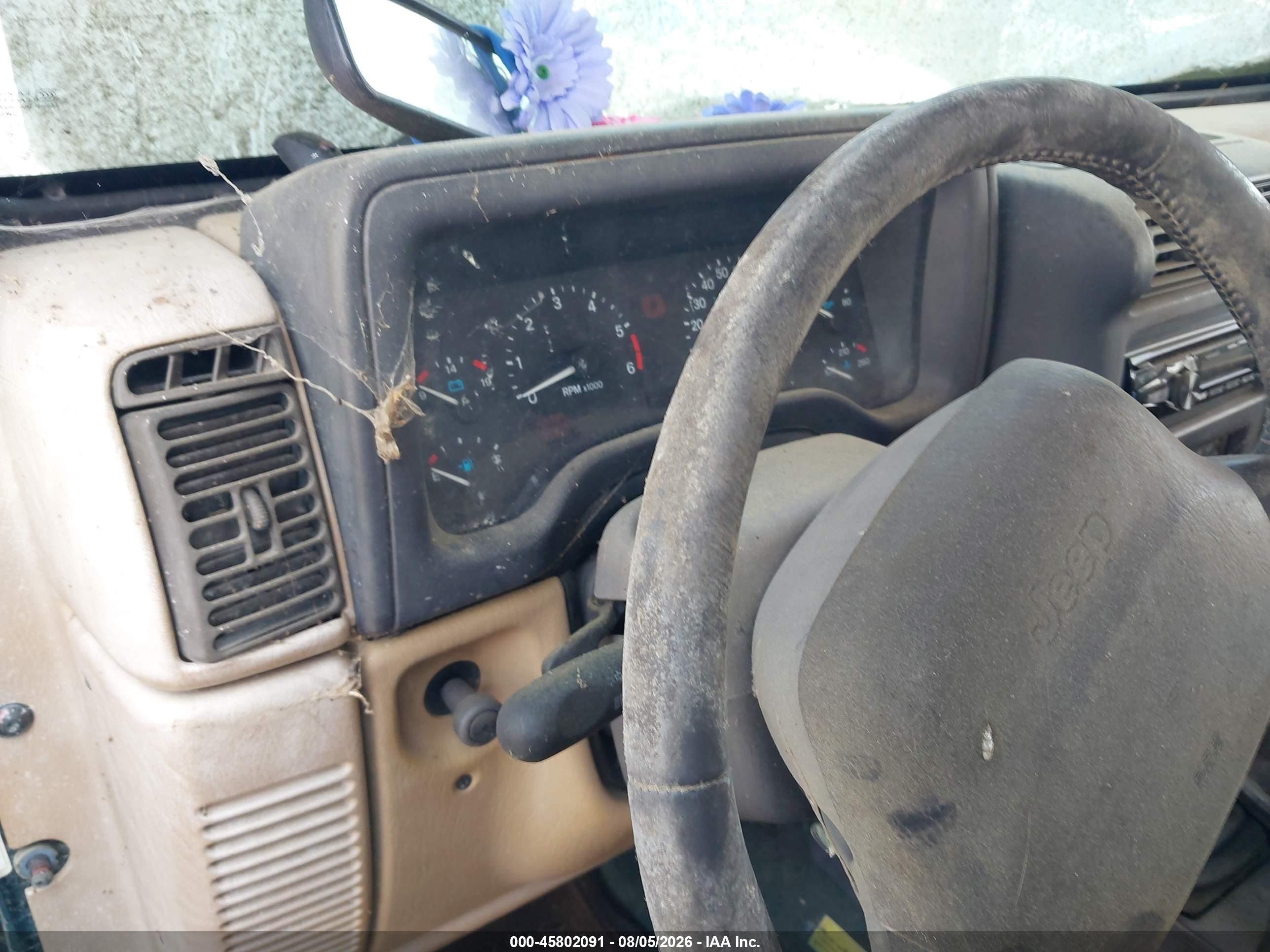 2000 Jeep Sw   Green vin: IJ4FA29P1YP709157