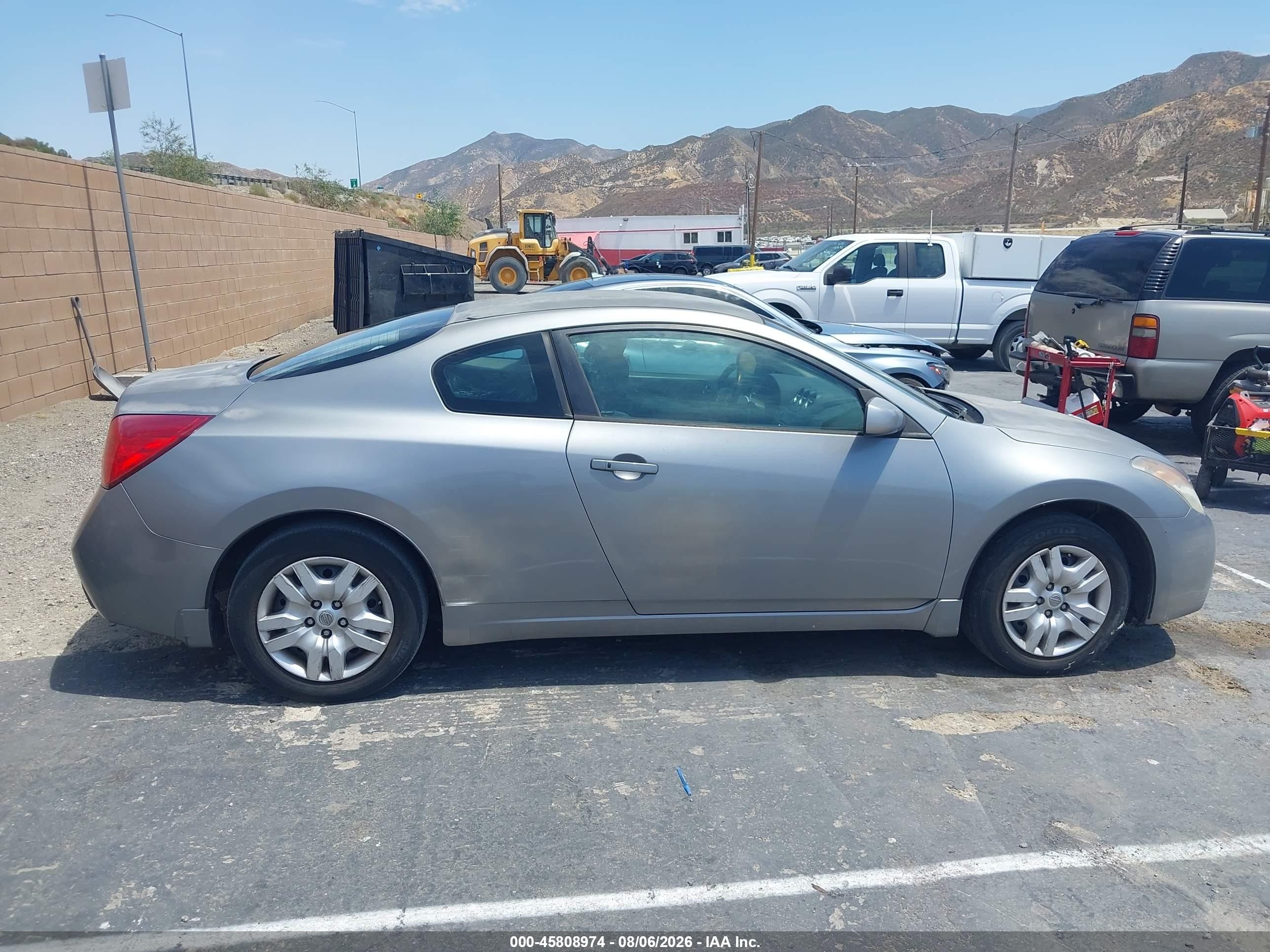 2009 Nissan Altima 2.5s Silver vin: IN4AL24E89C138030