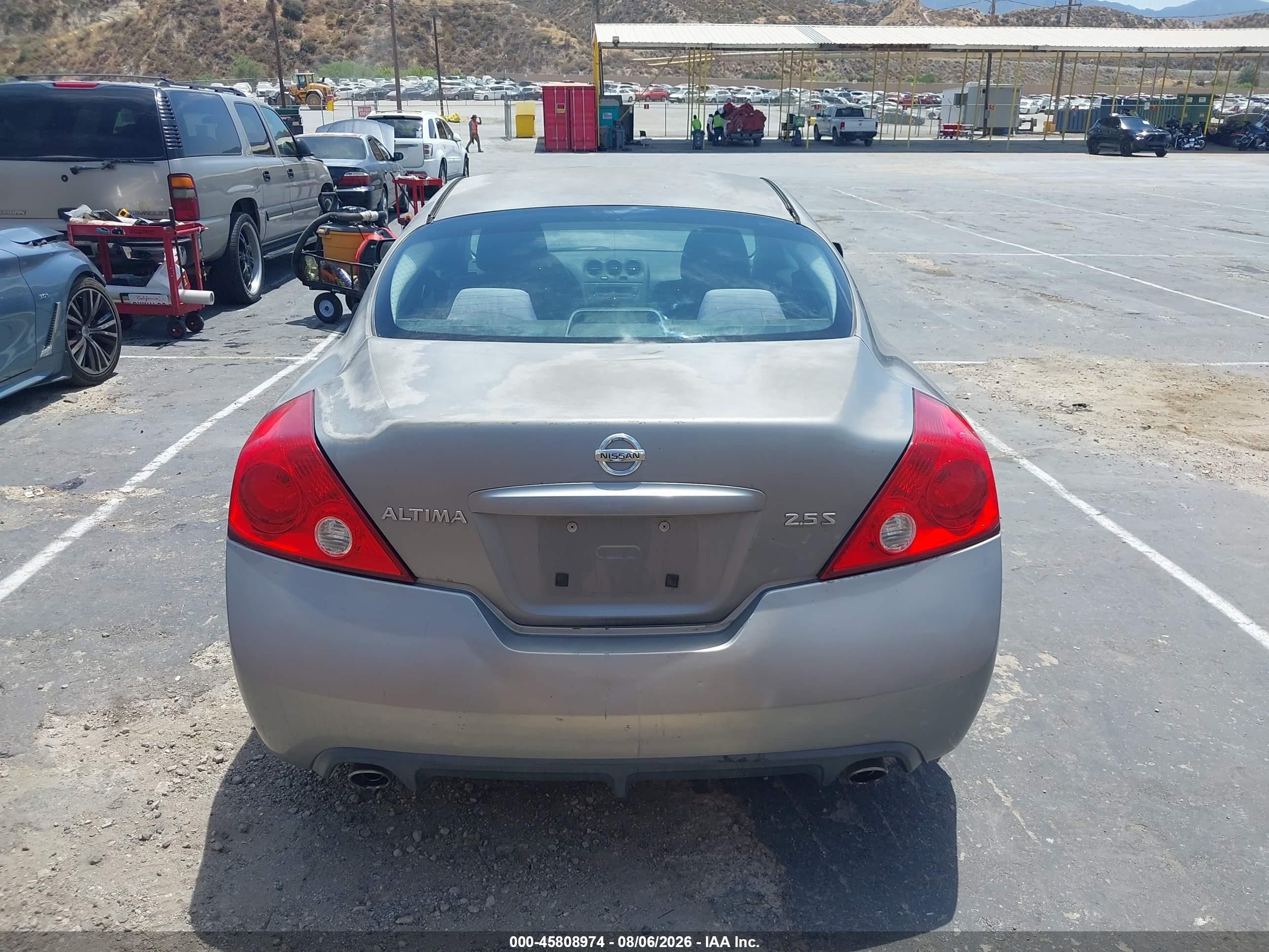 2009 Nissan Altima 2.5s Silver vin: IN4AL24E89C138030