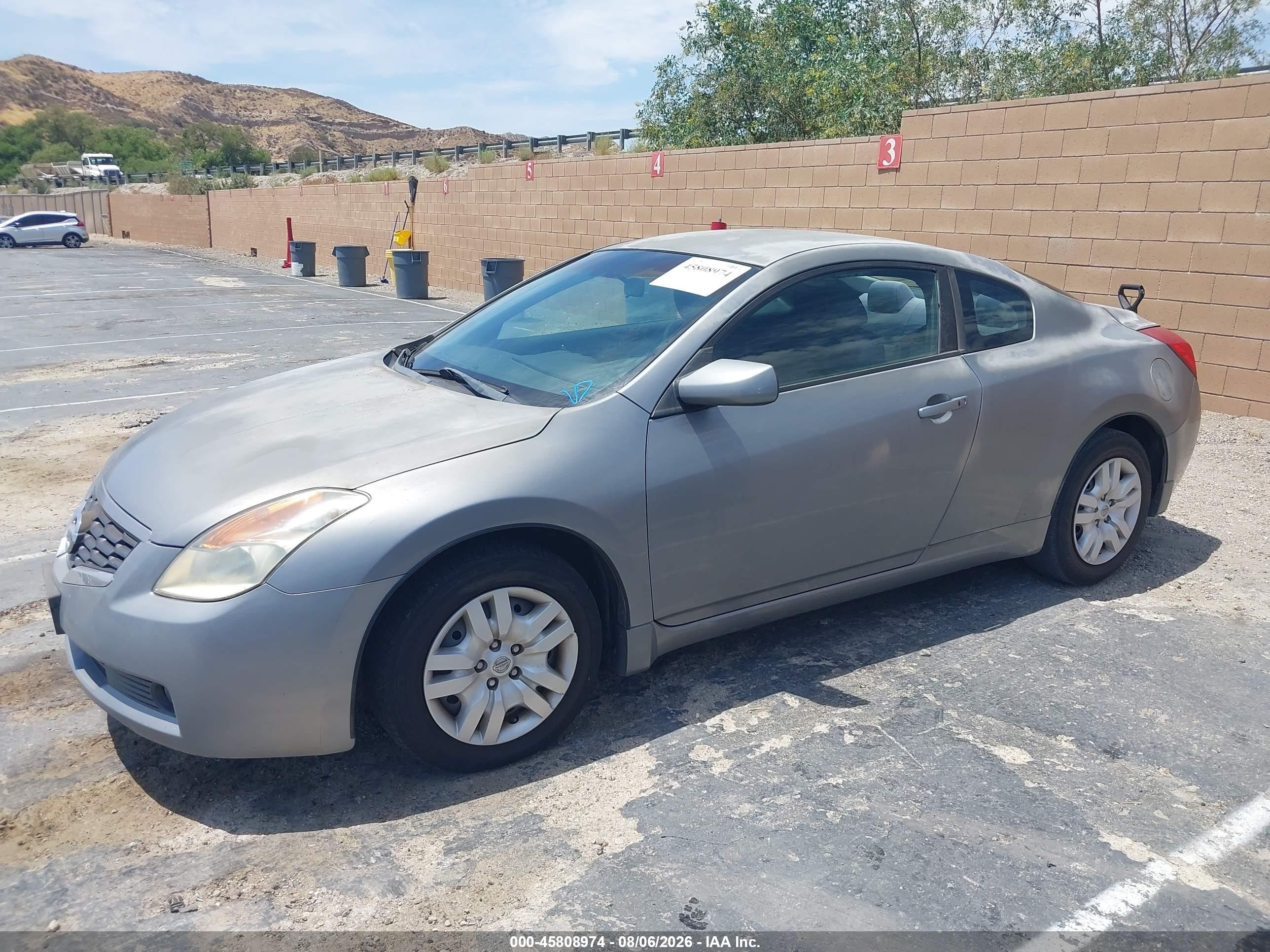 2009 Nissan Altima 2.5s Silver vin: IN4AL24E89C138030