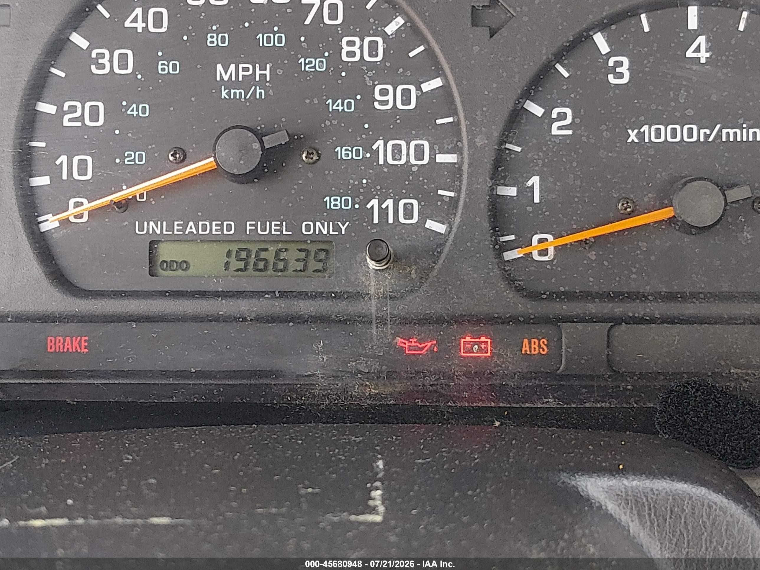 1998 Nissan Frontier   Black vin: IN6DD26Y6WC349392