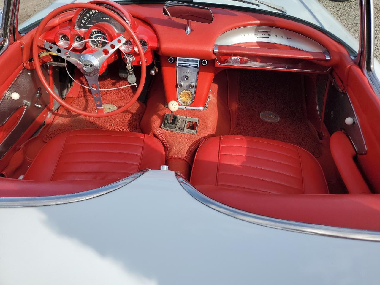 1959 Chevrolet Corvette White vin: J59S104156