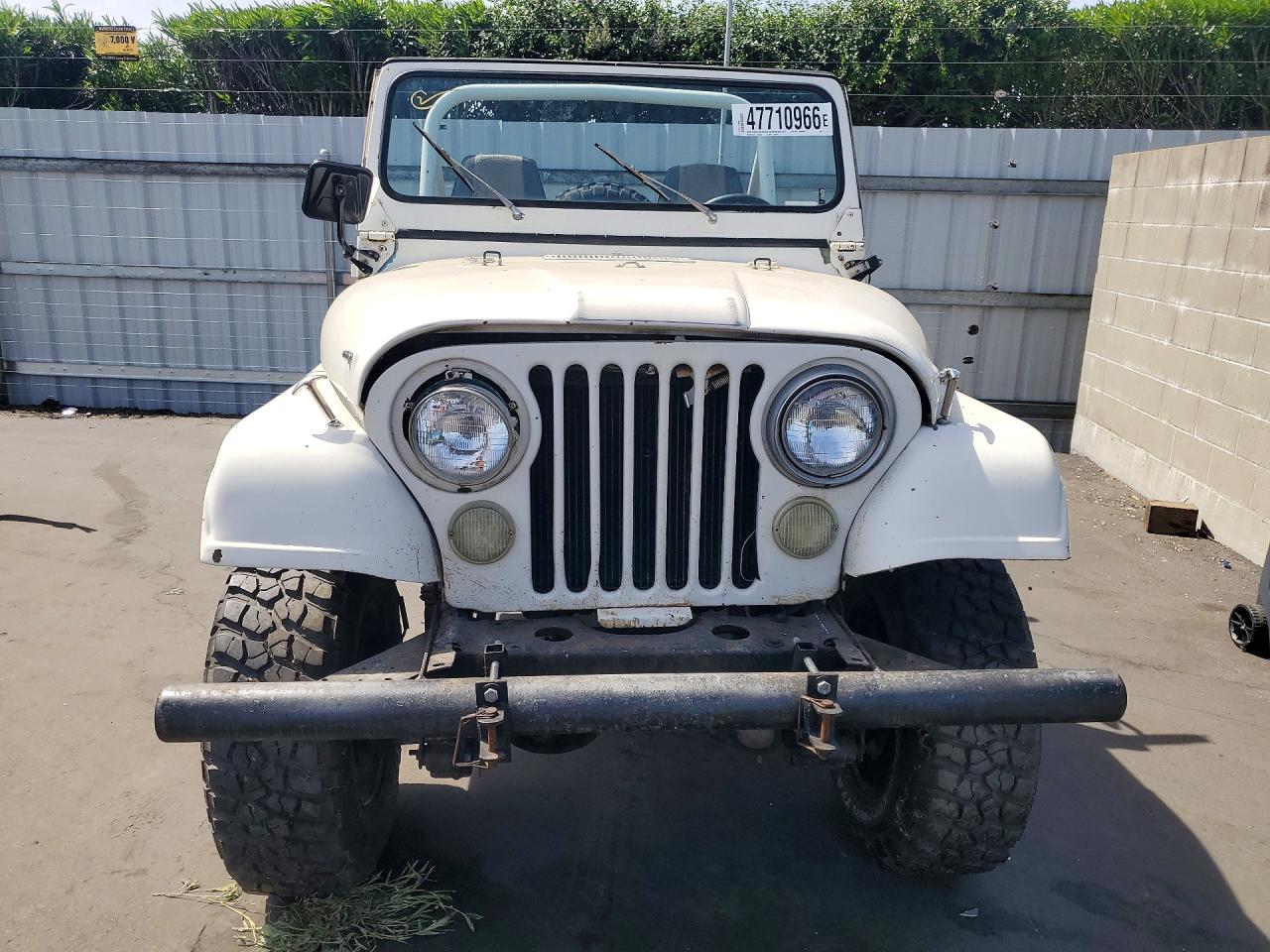 1978 Jeep Jeep White vin: J8F83AE020558