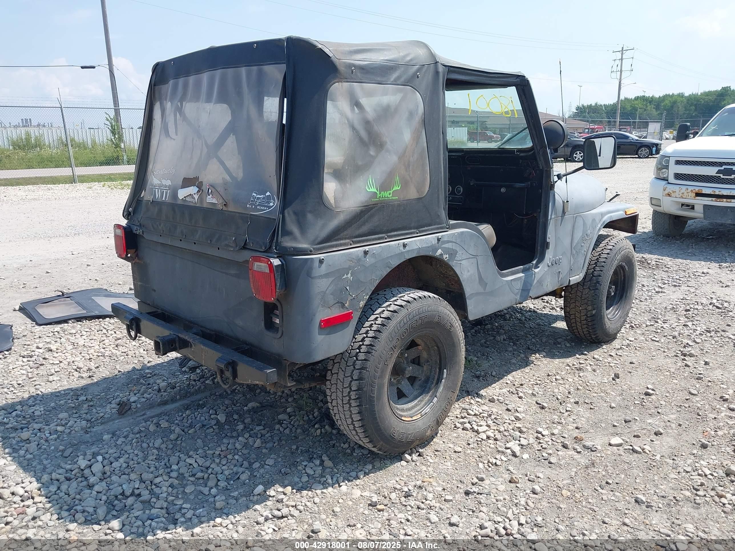1979 Jeep Cj-7   Серый vin: J9F83AC806706    