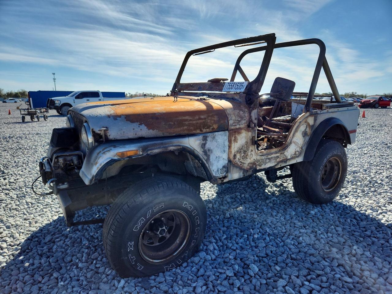 1979 Jeep Wrangler Silver vin: J9F83AC846757