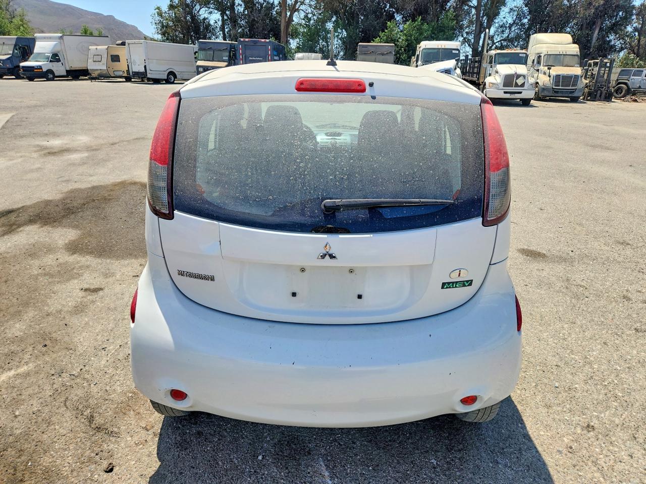 2012 Mitsubishi I Miev Es White vin: JA3215H14CU028752