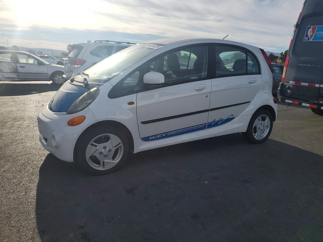 JA3215H17CU010942