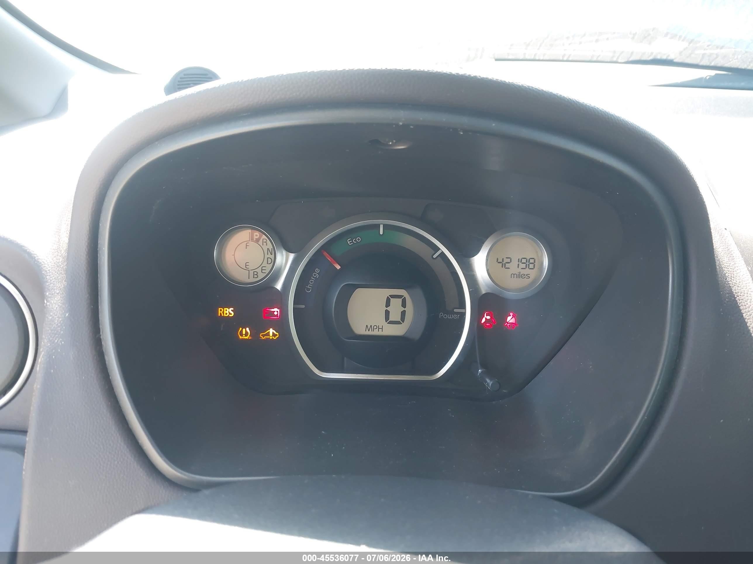 2012 Mitsubishi I-miev Es/se White vin: JA3215H18CU020380