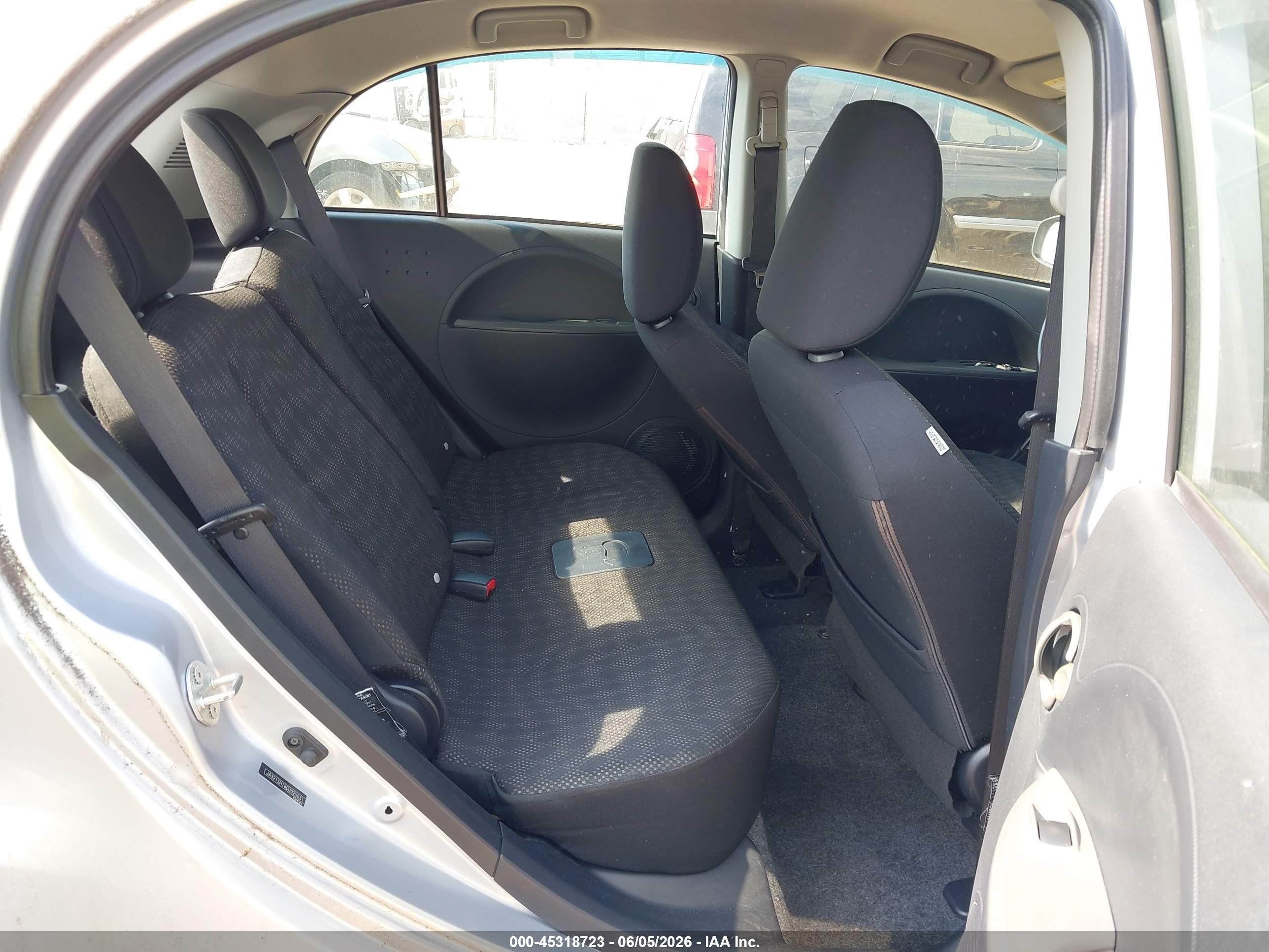 2012 Mitsubishi I-miev Es/se Silver vin: JA3215H18CU025031