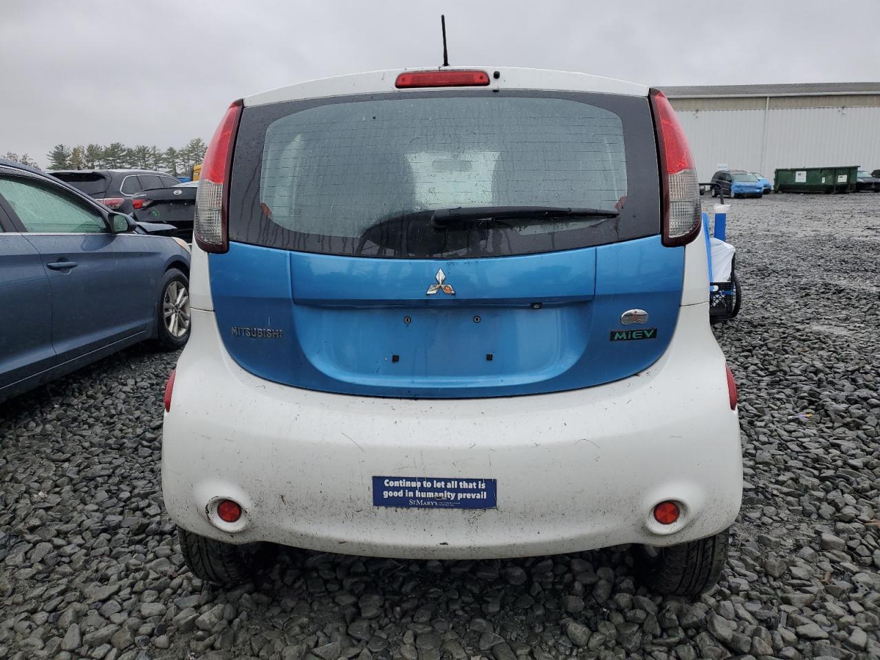 2012 Mitsubishi I Miev Es White vin: JA3215H1XCU016122