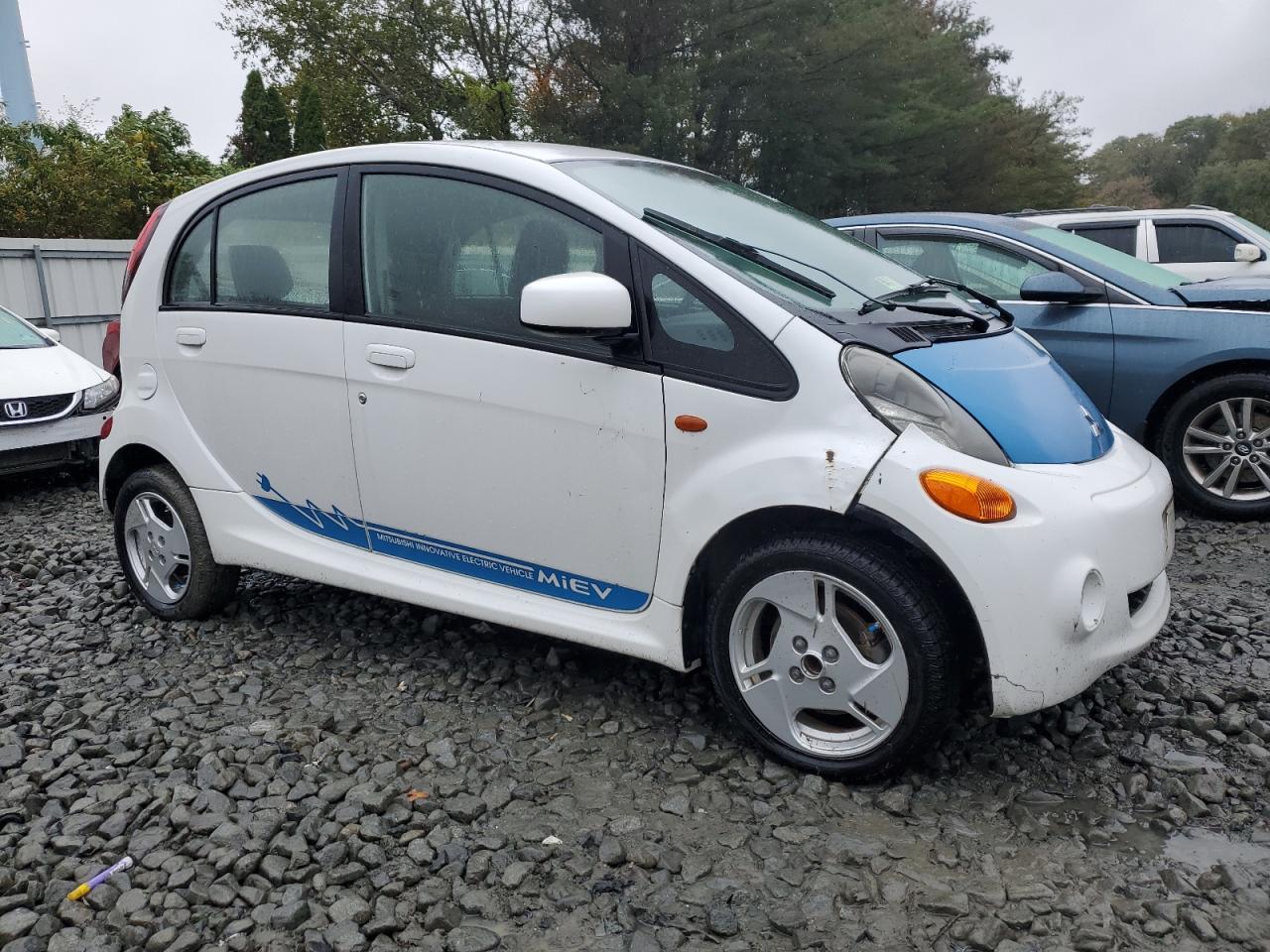 2012 Mitsubishi I Miev Es White vin: JA3215H1XCU016122