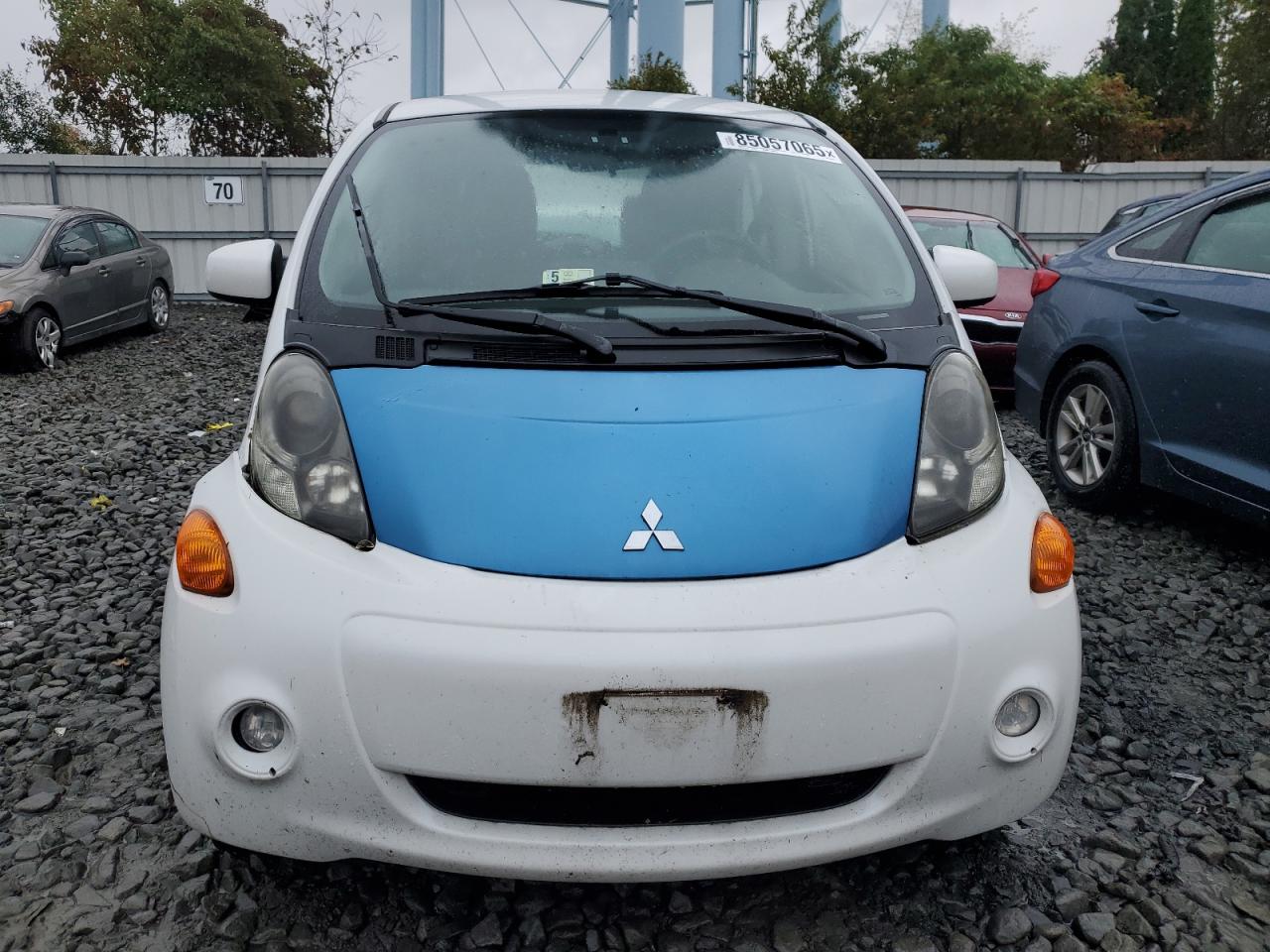 2012 Mitsubishi I Miev Es White vin: JA3215H1XCU016122