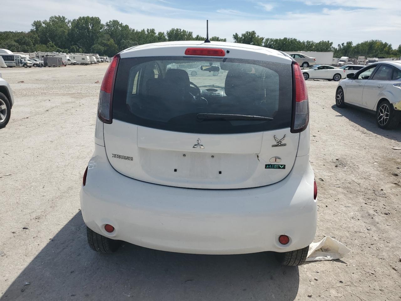 2014 Mitsubishi I Miev Es White vin: JA3215H47EU021727