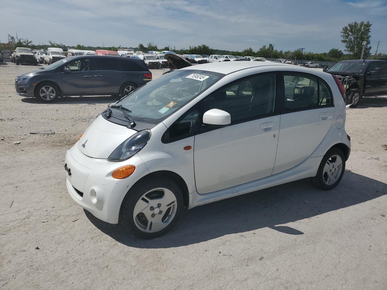 2014 Mitsubishi I Miev Es White vin: JA3215H47EU021727