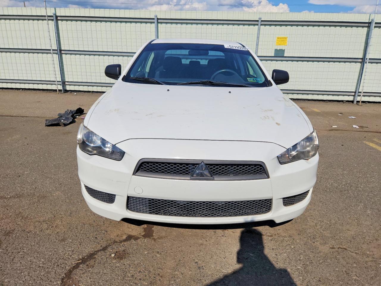 2010 Mitsubishi Lancer De White vin: JA32U1FU2AU018019