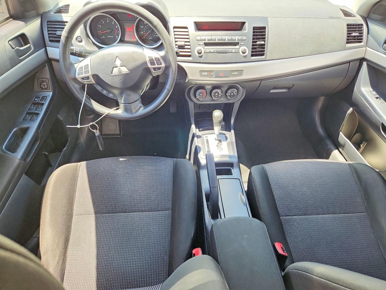 2011 Mitsubishi Lancer Es/es Sport White vin: JA32U2FU0BU035487