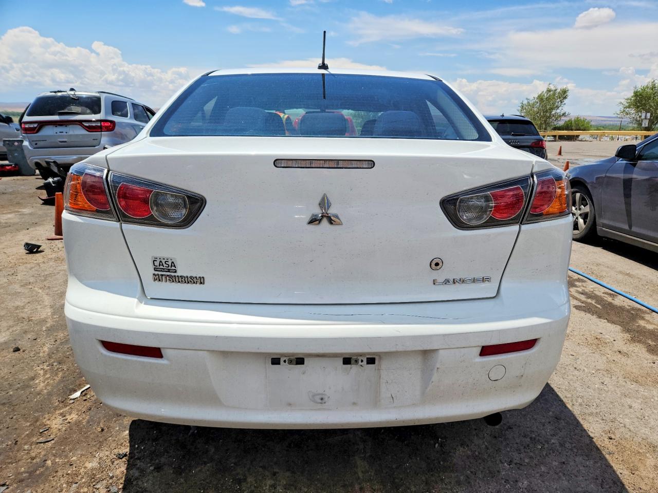 2011 Mitsubishi Lancer Es/es Sport White vin: JA32U2FU0BU035487