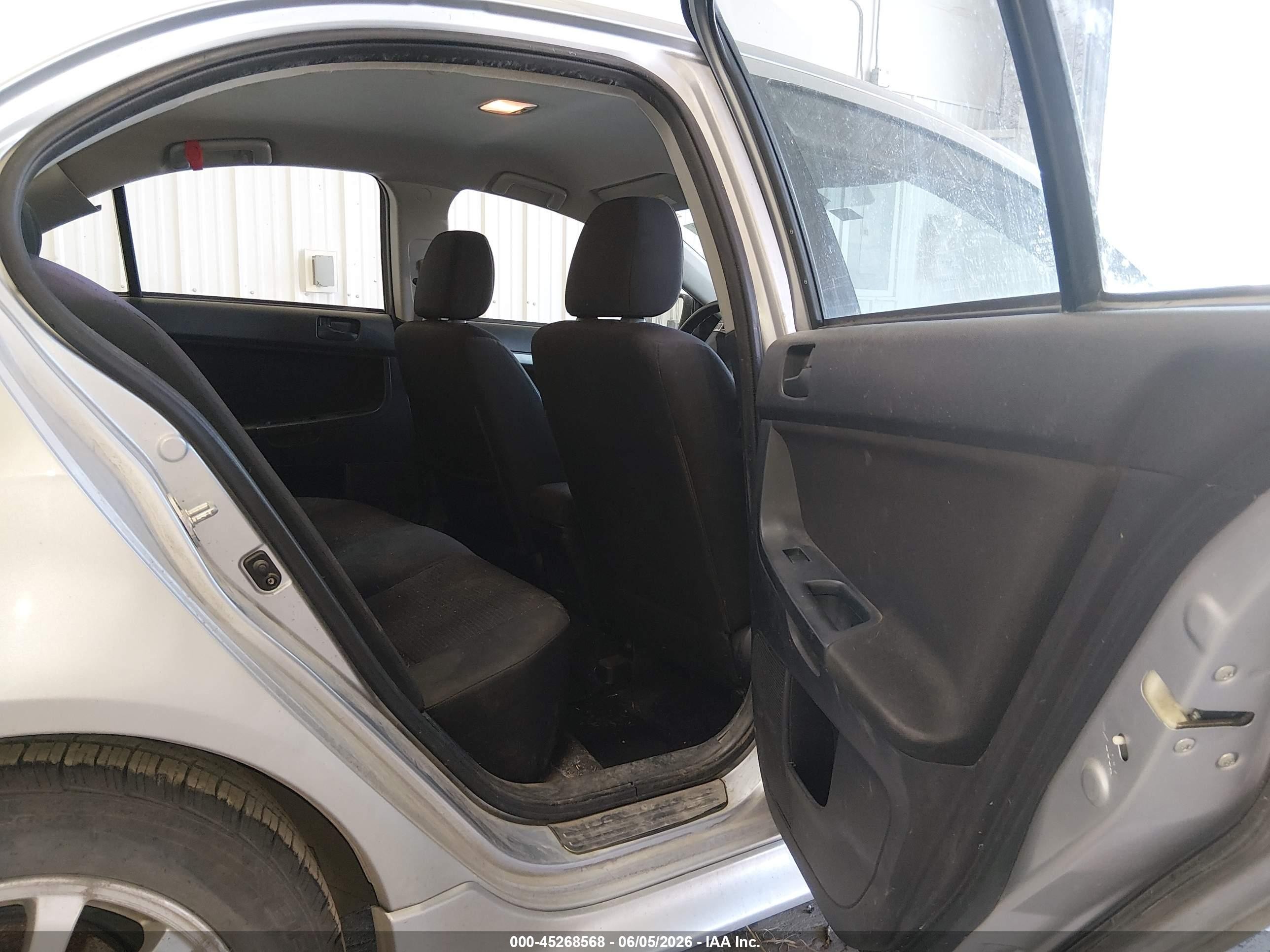 2011 Mitsubishi Lancer Es Silver vin: JA32U2FU0BU046005