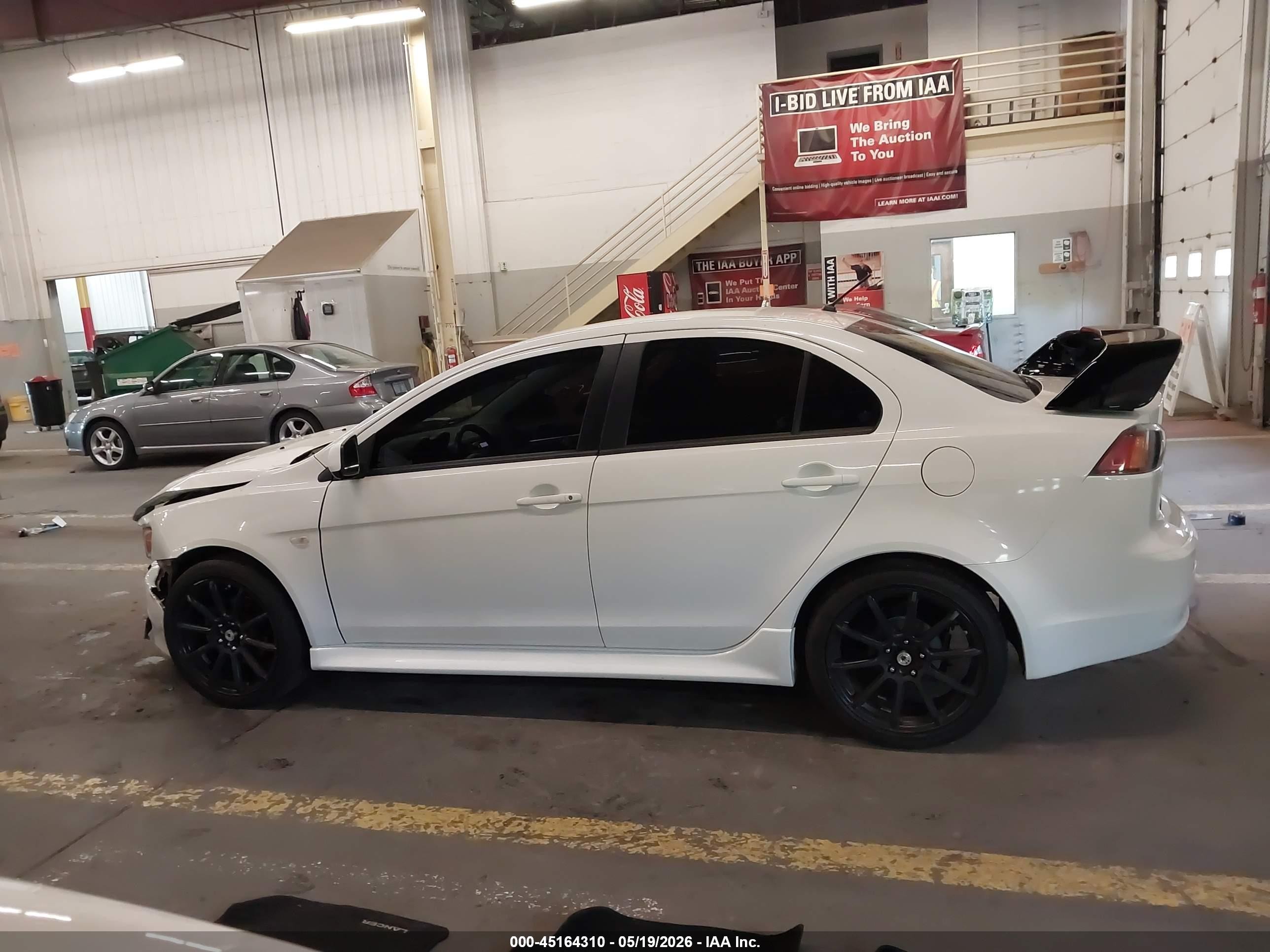 2013 Mitsubishi Lancer Es White vin: JA32U2FU0DU017509