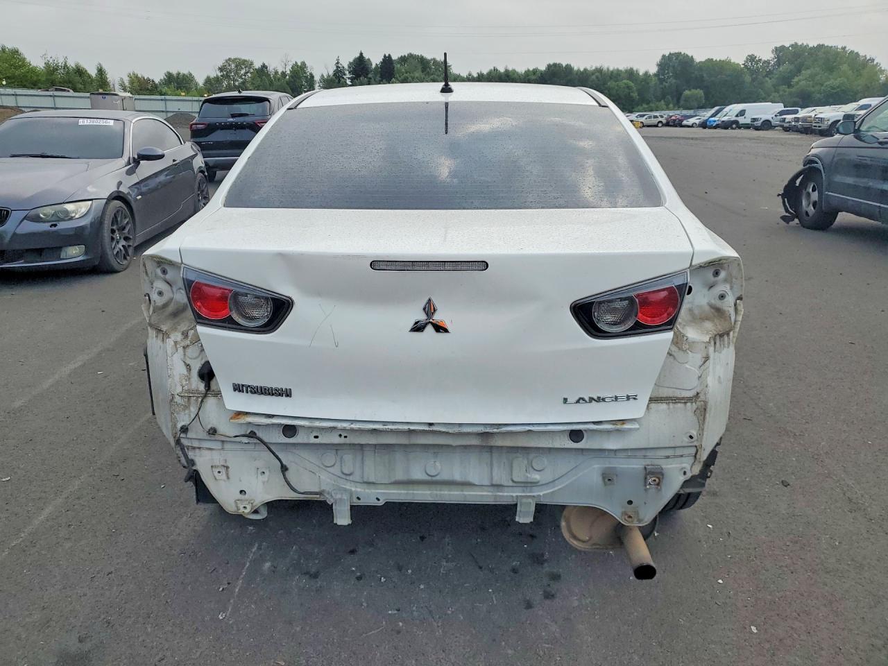 2014 Mitsubishi Lancer Es/es Sport White vin: JA32U2FU0EU005345