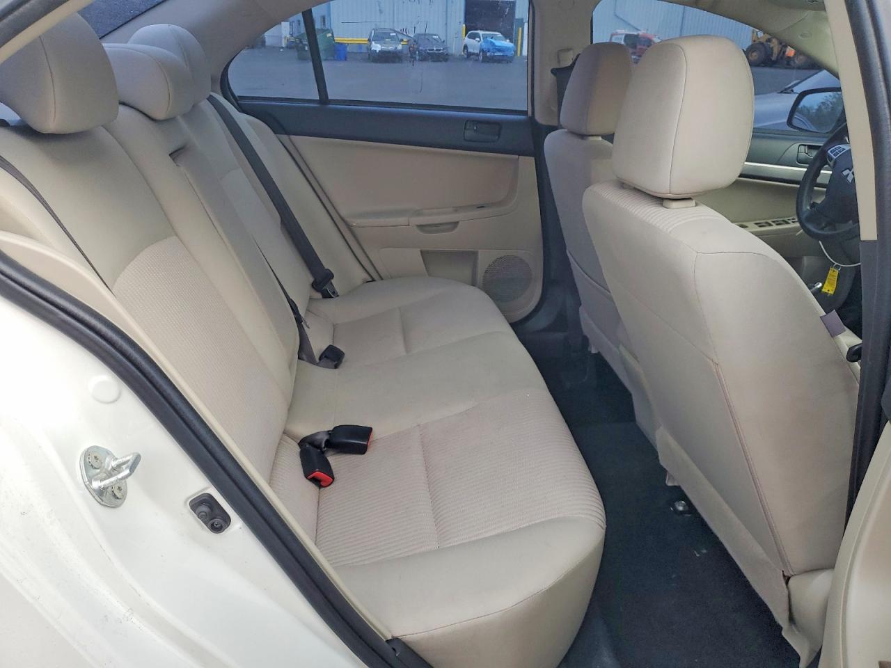 2014 Mitsubishi Lancer Es/es Sport White vin: JA32U2FU0EU005345