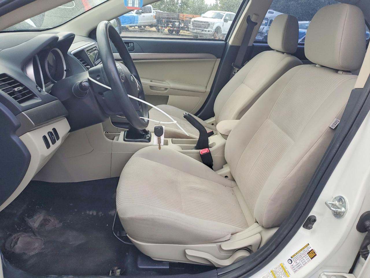 2014 Mitsubishi Lancer Es/es Sport White vin: JA32U2FU0EU005345