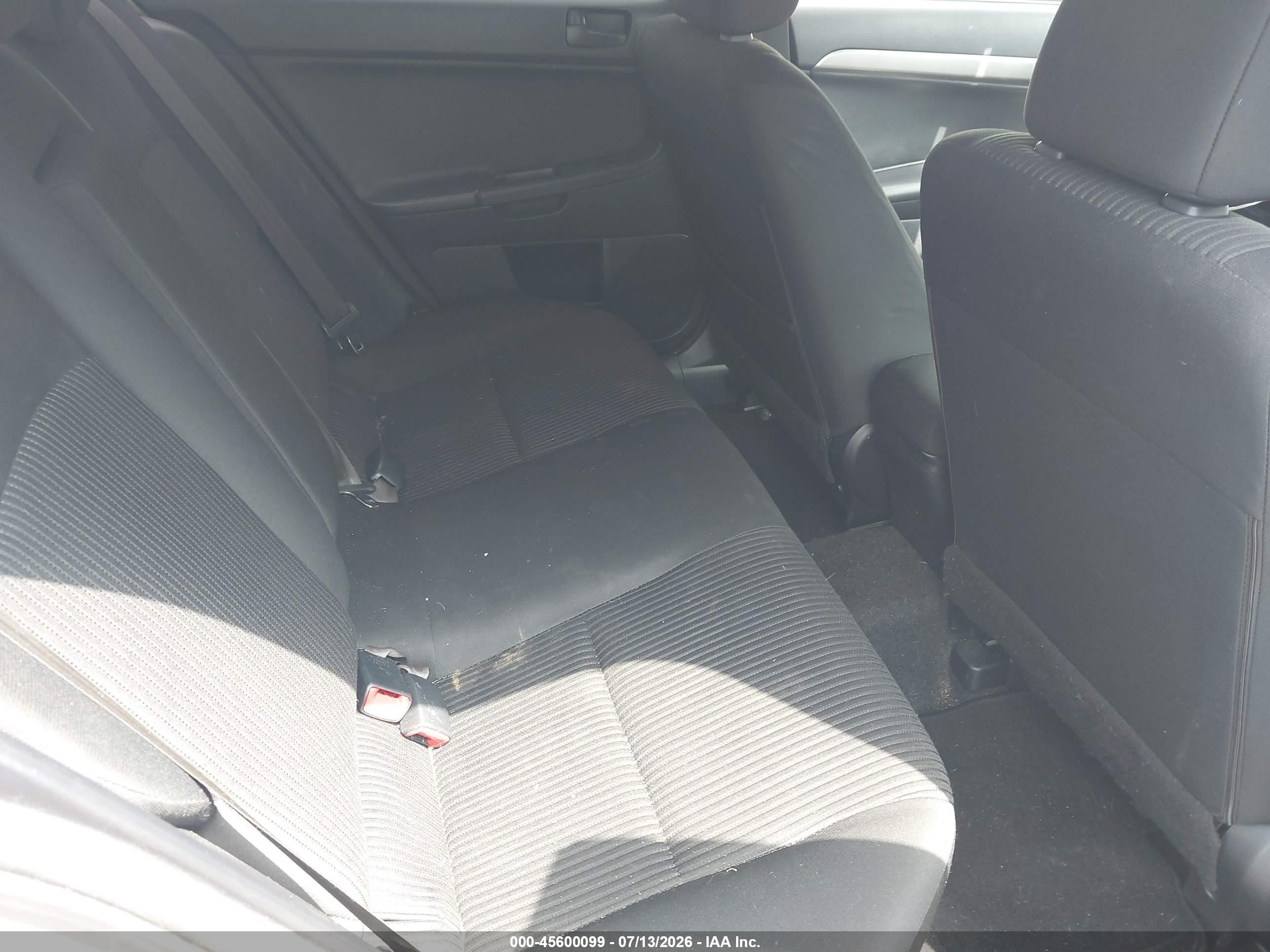2014 Mitsubishi Lancer Es White vin: JA32U2FU2EU002351