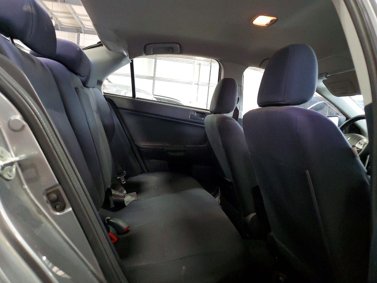 2015 Mitsubishi Lancer Es Silver vin: JA32U2FU2FU008717