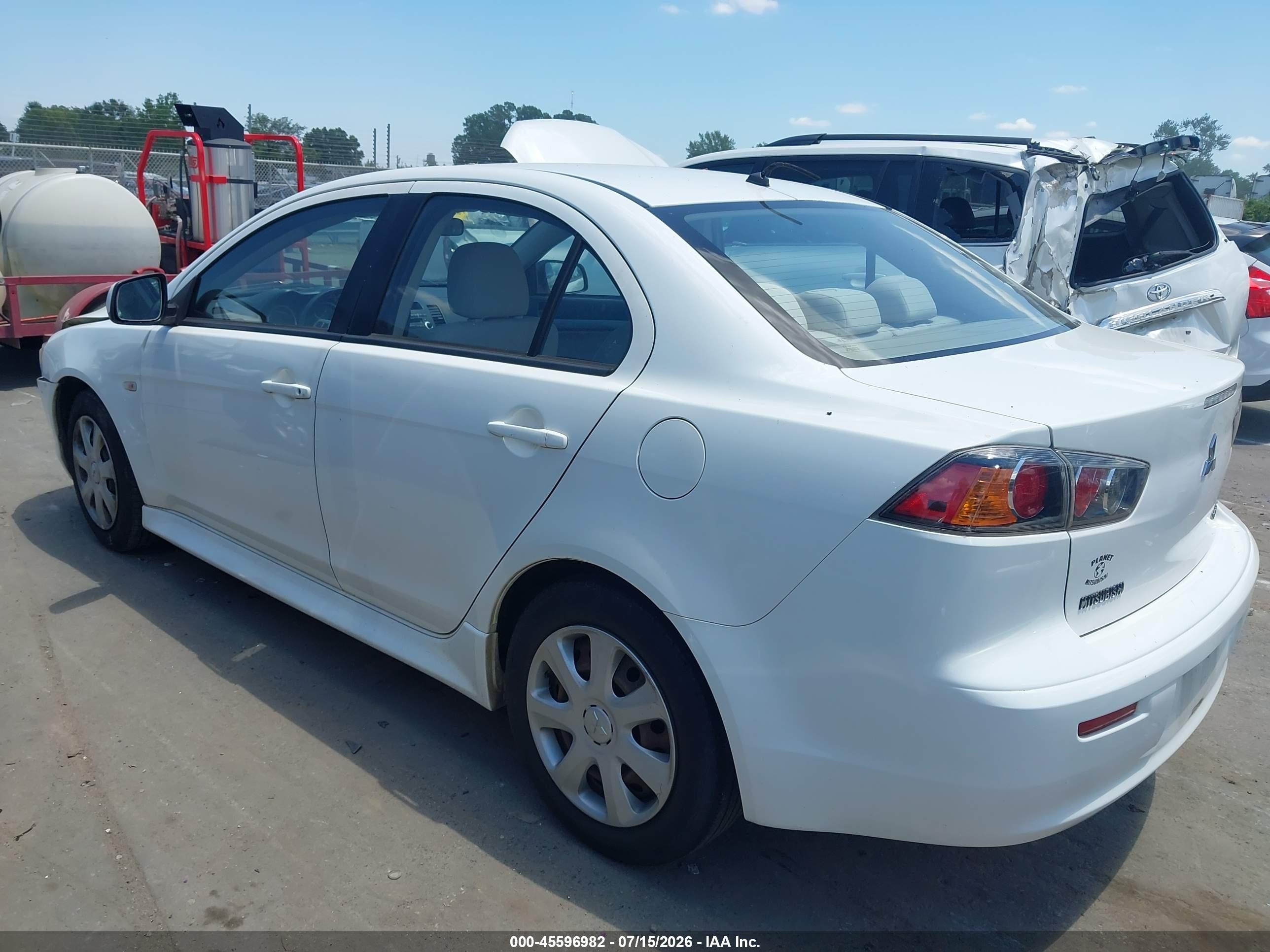 2013 Mitsubishi Lancer Es White vin: JA32U2FU3DU021263