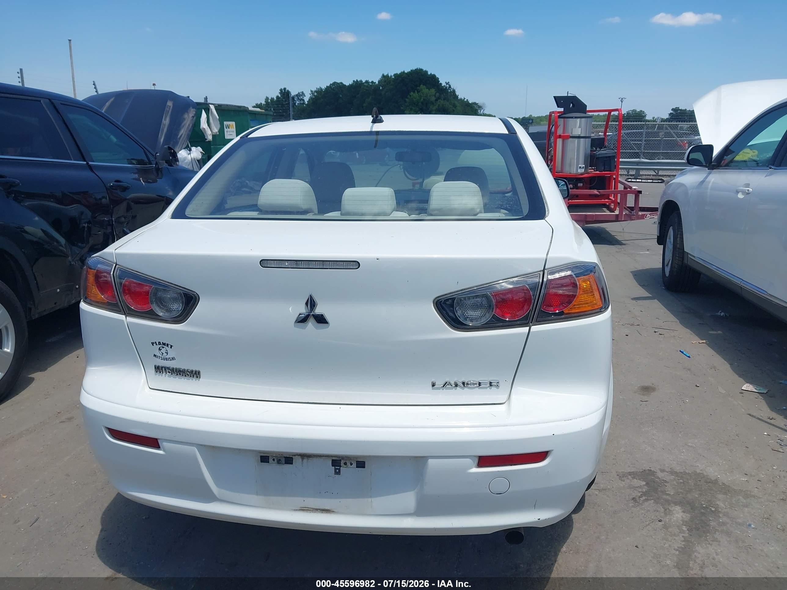 2013 Mitsubishi Lancer Es White vin: JA32U2FU3DU021263