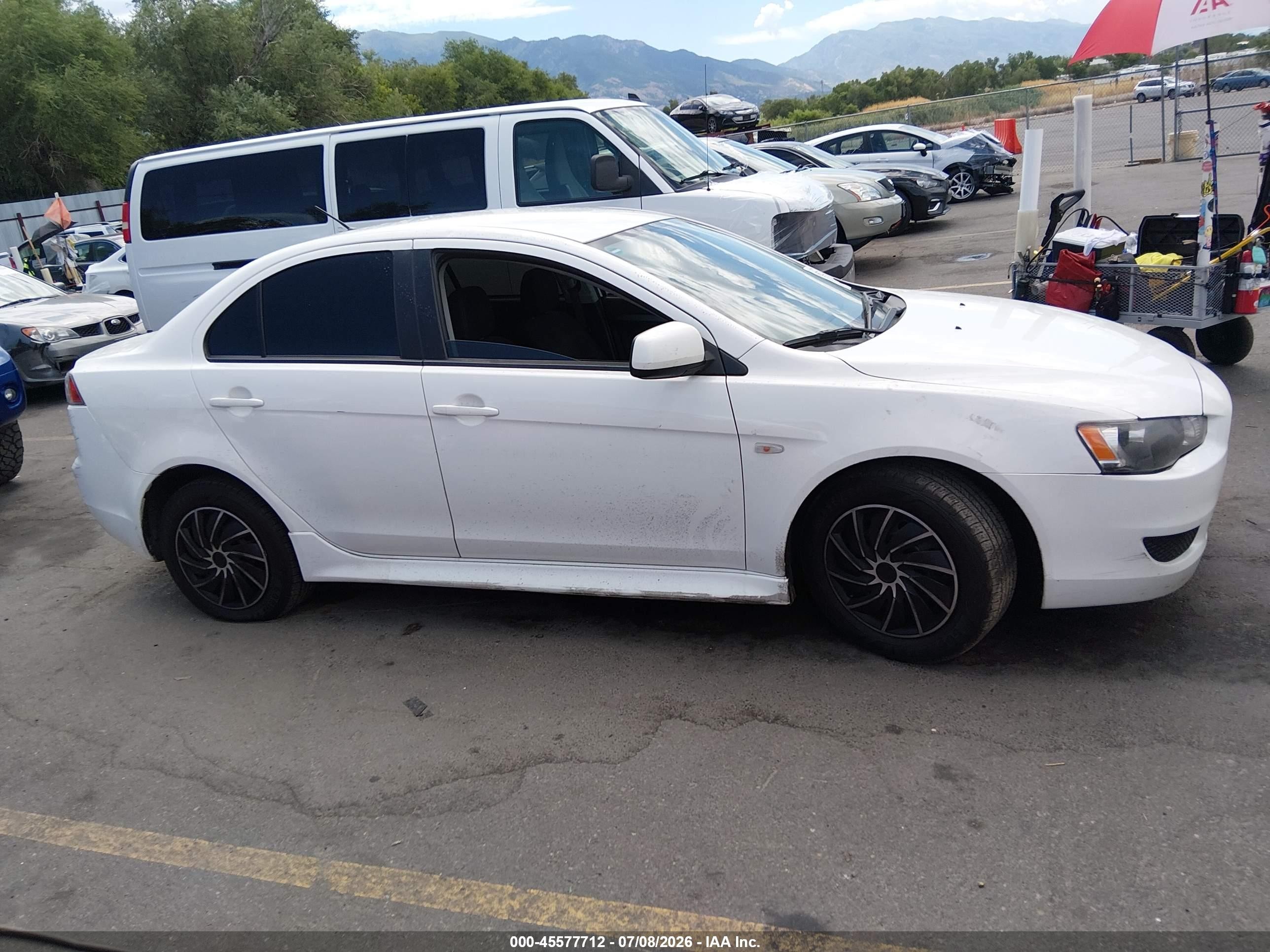 2014 Mitsubishi Lancer Es White vin: JA32U2FU3EU020051